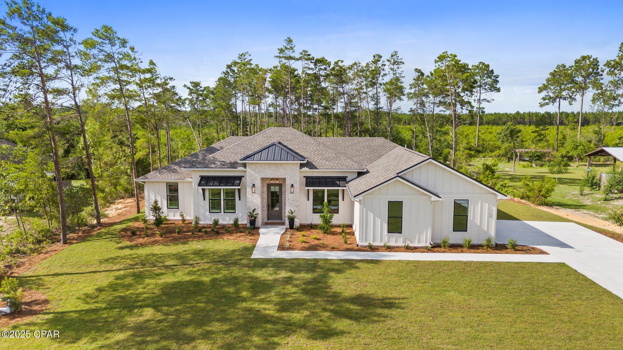 Pinebrook - Residential