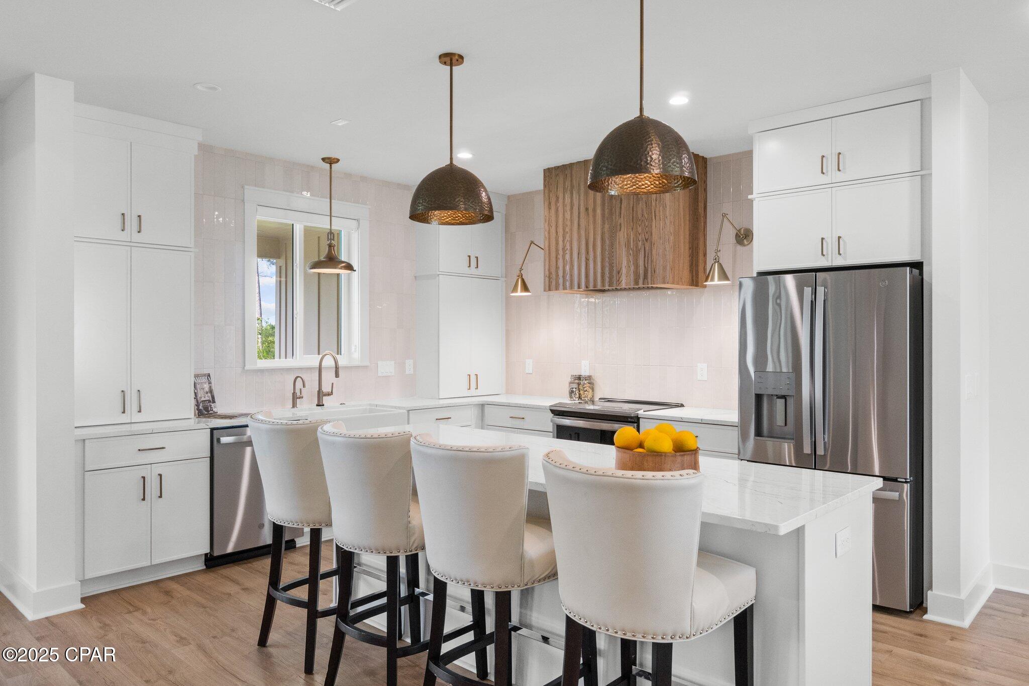 Pinebrook - Residential