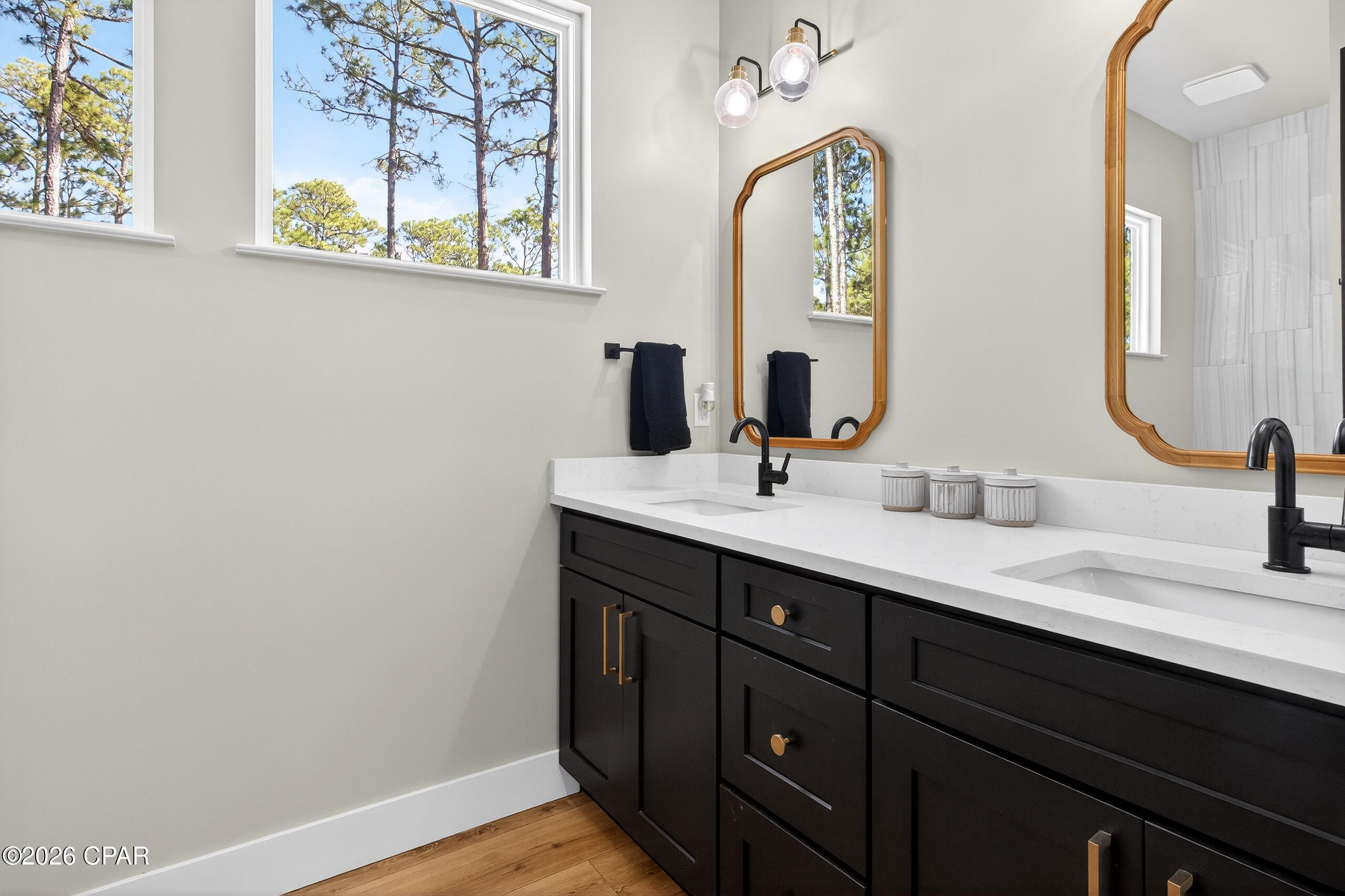 Rivercamps On Crooked Creek - Residential