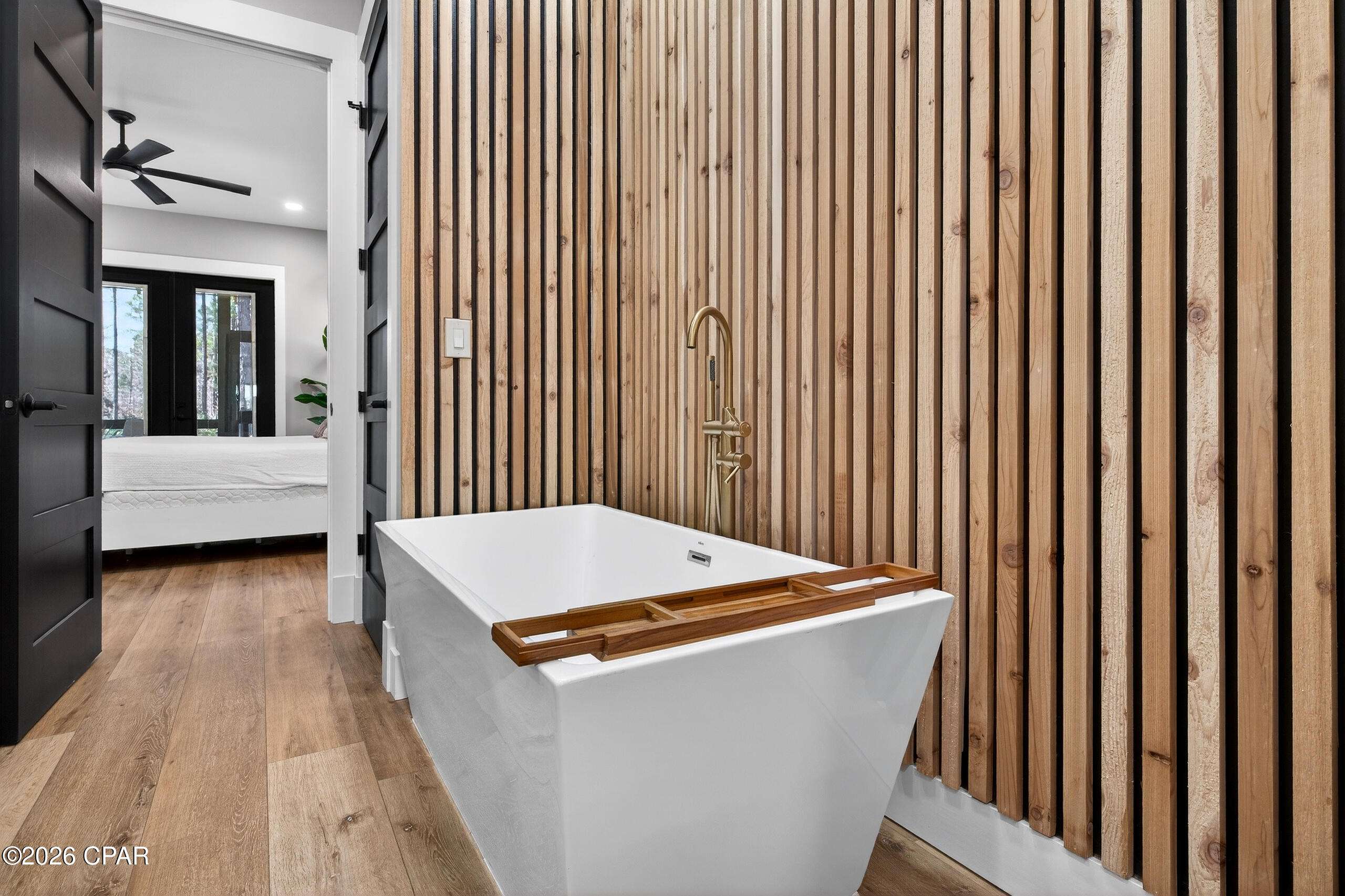 Rivercamps On Crooked Creek - Residential