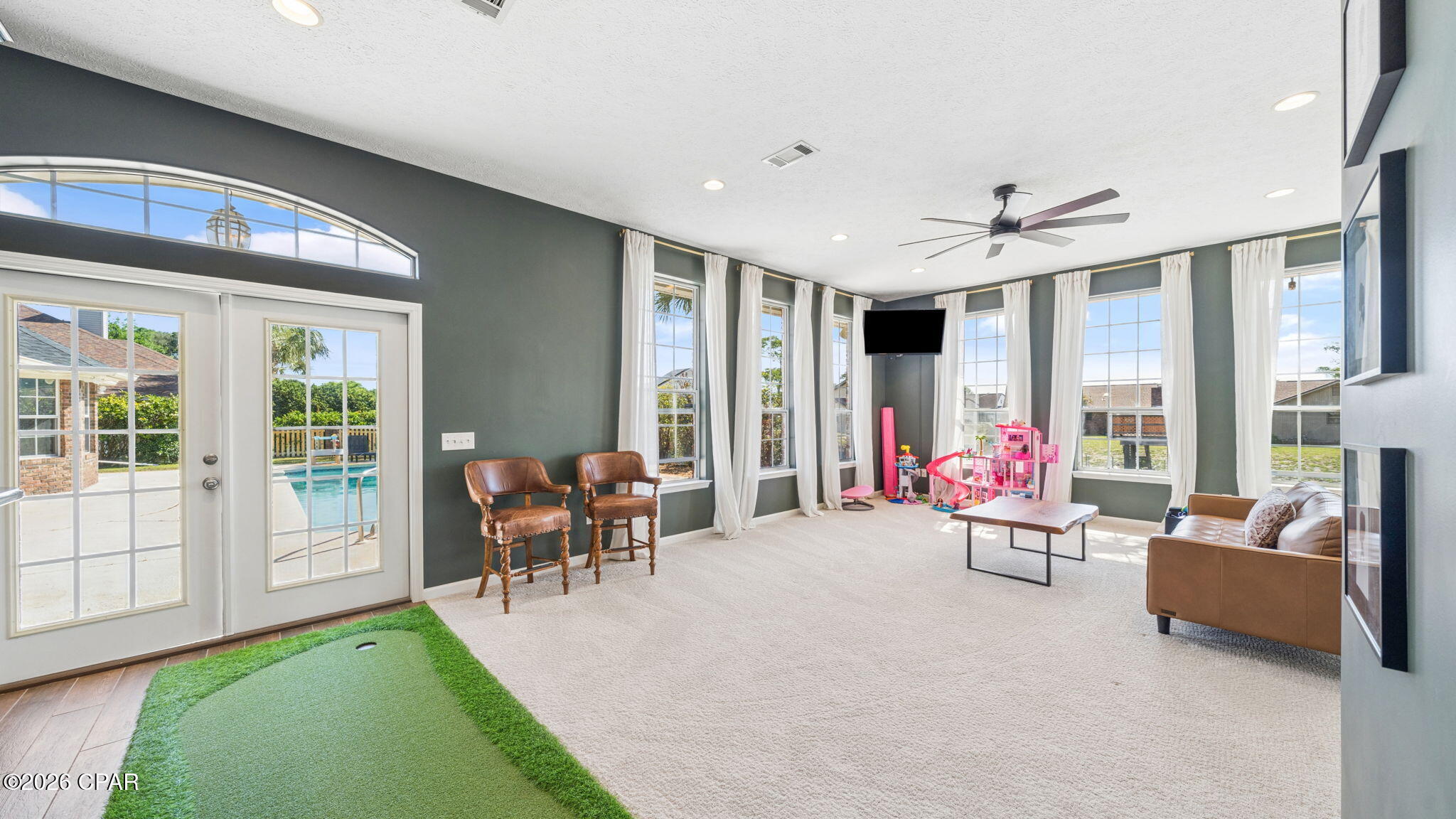 Kings Point - Residential