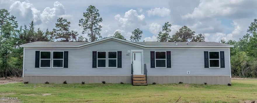 Looking for affordable living?  Here is you a brand new 2025 4 bedroom, 2 bathroom manufactured home which is situated on a beautiful lot located in the city limits of Marianna.  Home will come with a one year manufactures warranty.  Featuring durable flooring throughout.  A split floor plan for added privacy.  A generously sized walk in closet in the master bedroom.  This home offers the comfort and convince of city living.  Don't miss out on this fantastic opportunity.  You can chose your very own floor plan to be set on the lot if desired.  Some photos are virtually staged.