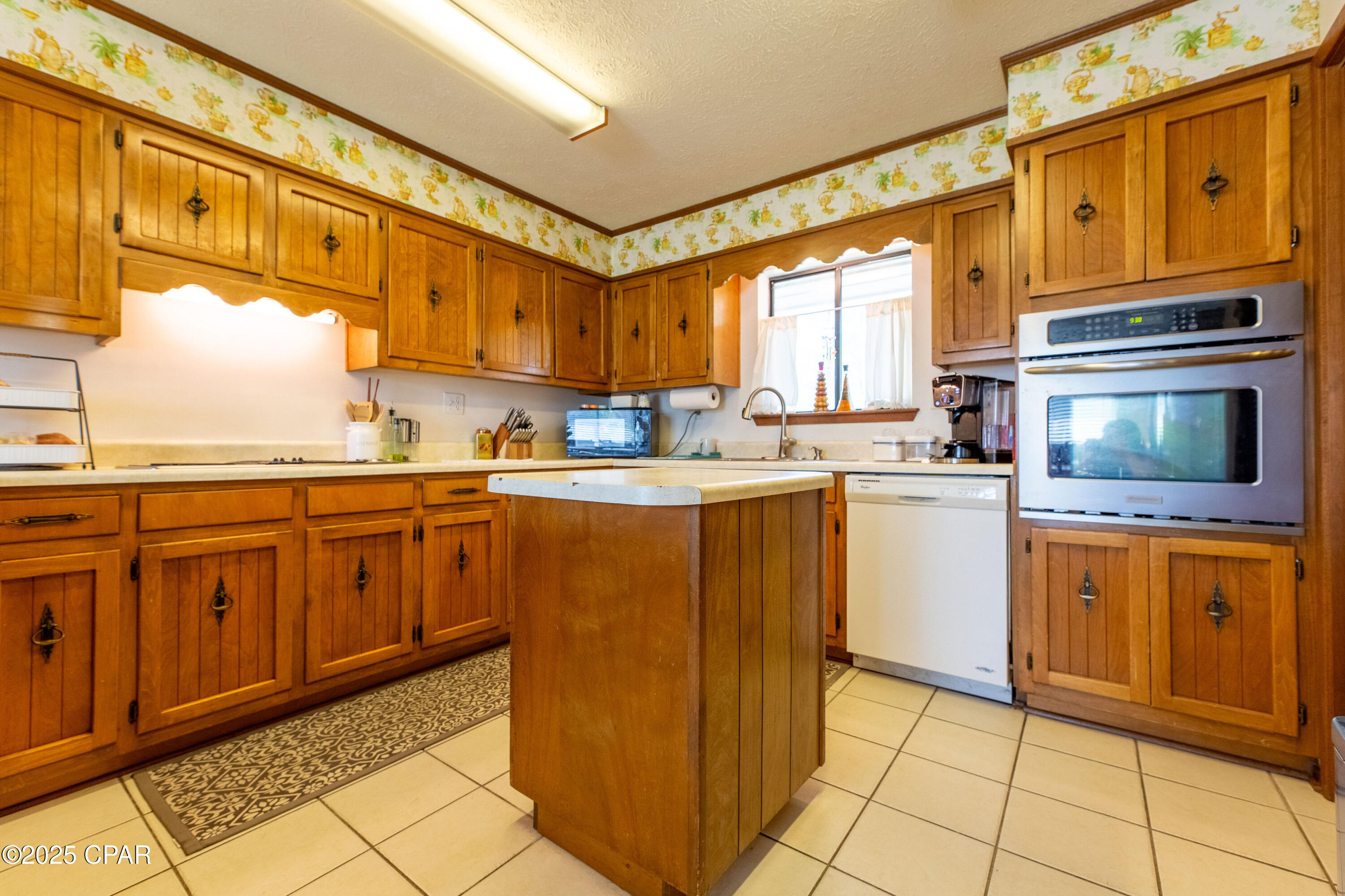 Thomas Drive Park U-3 - Residential