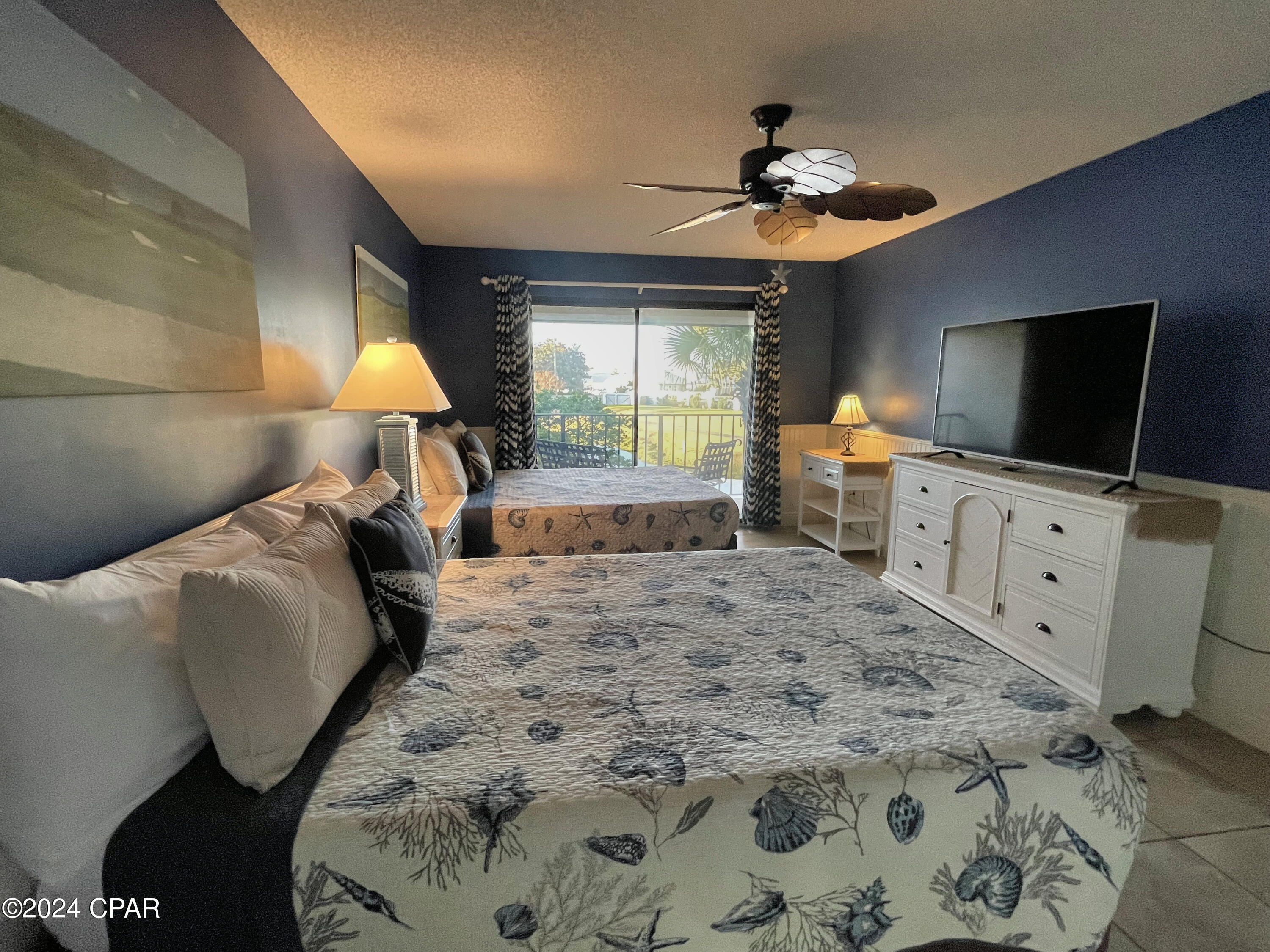 Edgewater Golf Villas 5 B - Residential