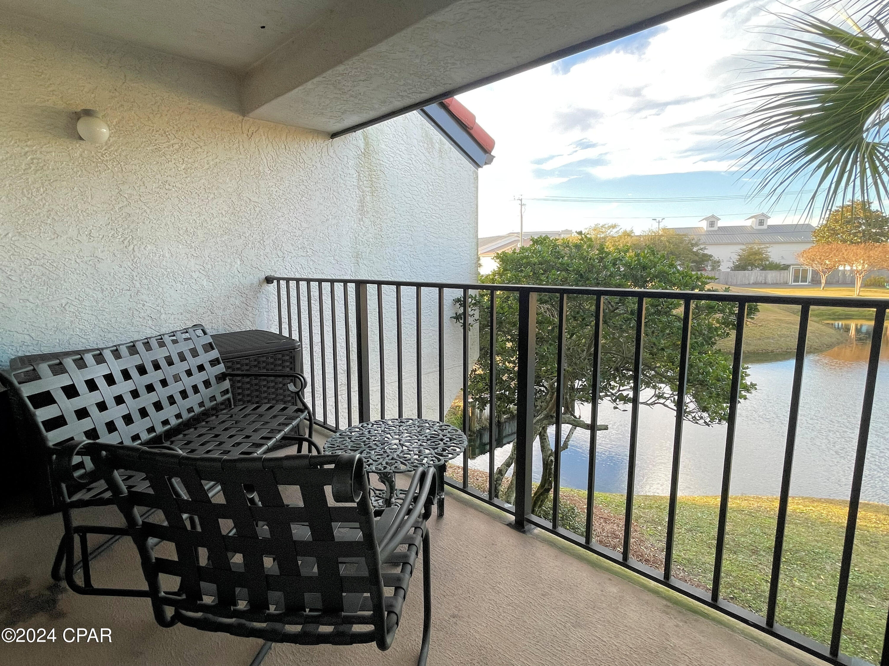 Edgewater Golf Villas 5 B - Residential