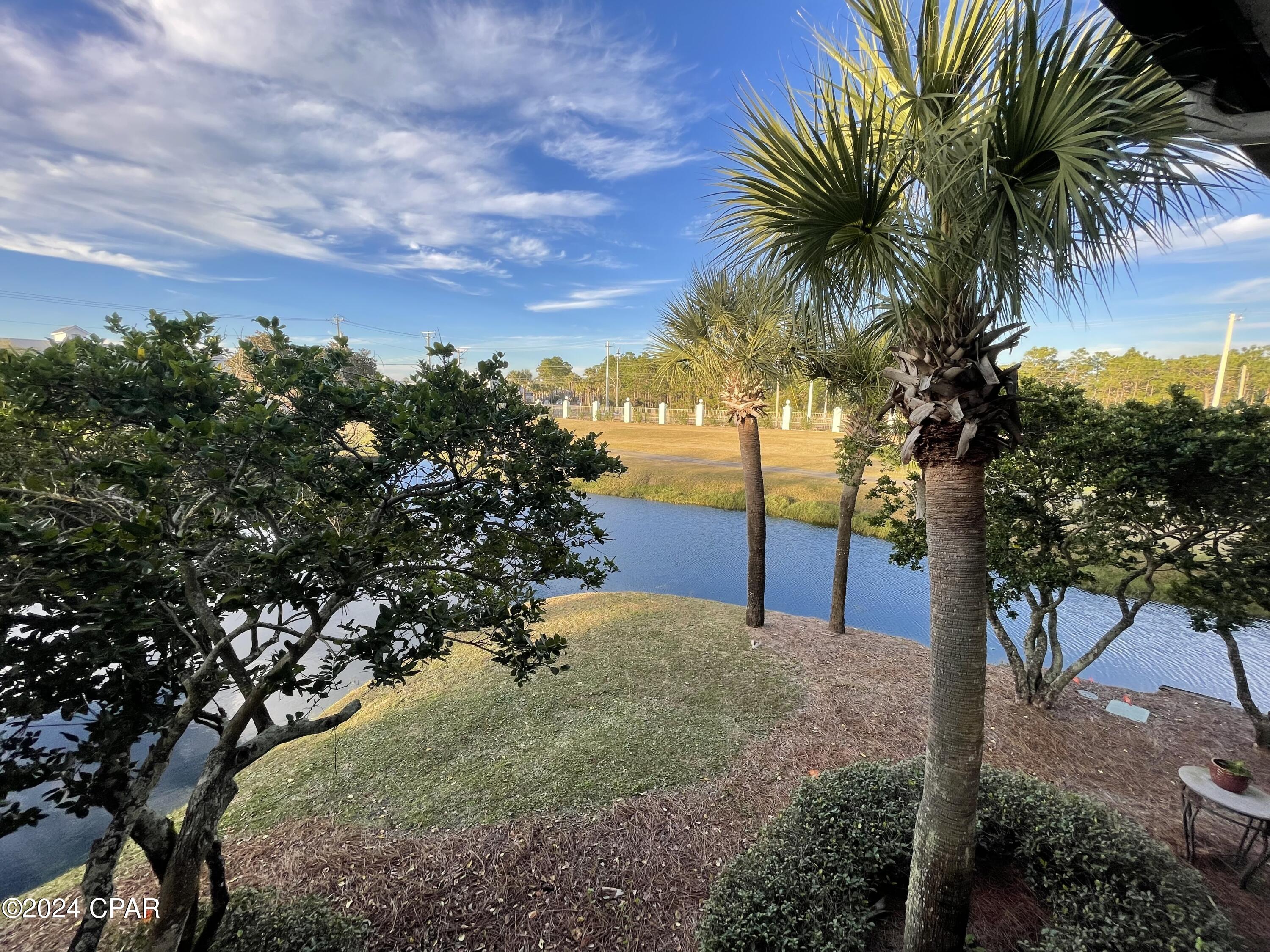 Edgewater Golf Villas 5 B - Residential