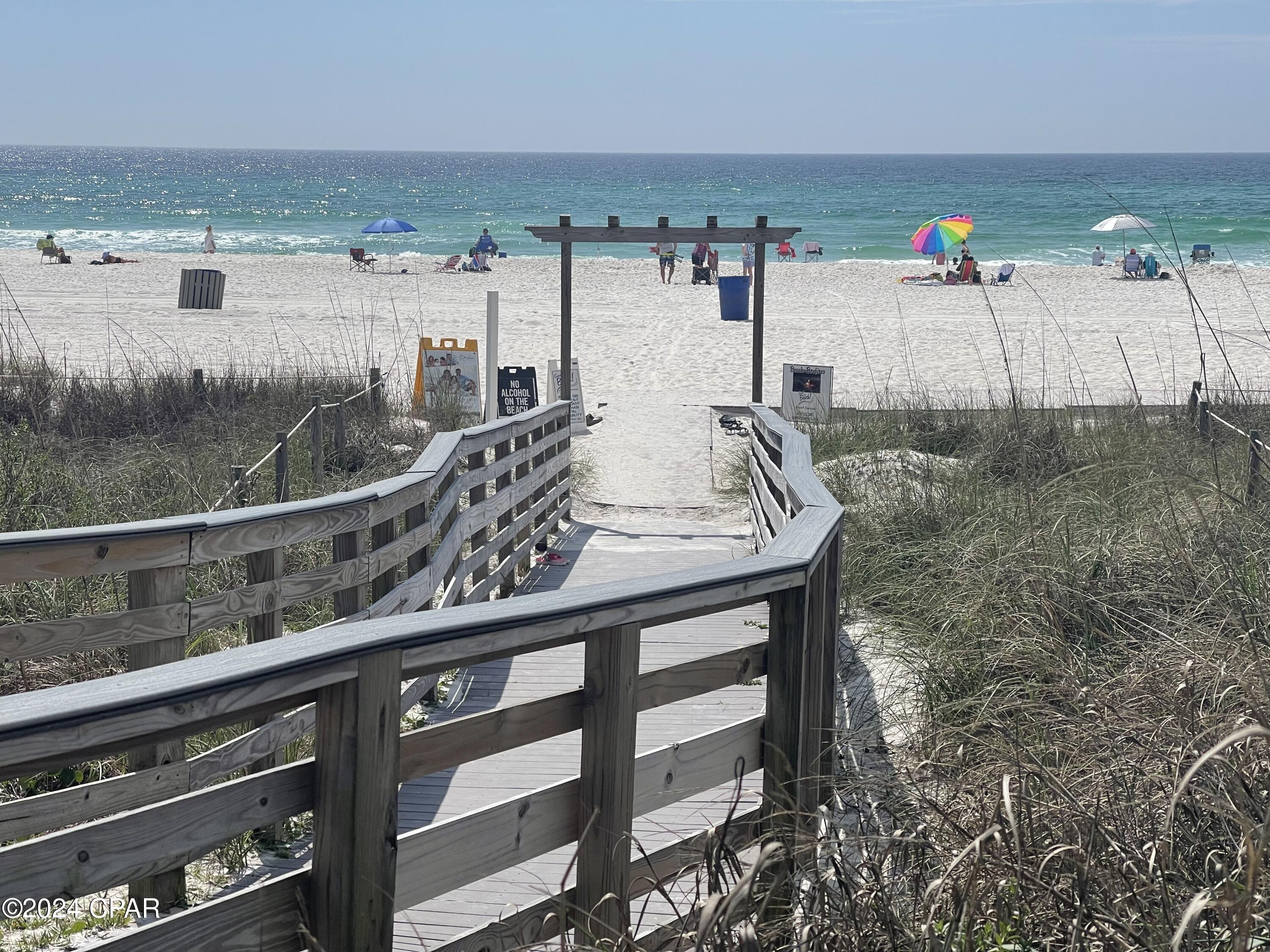 Edgewater Golf Villas 5 B - Residential