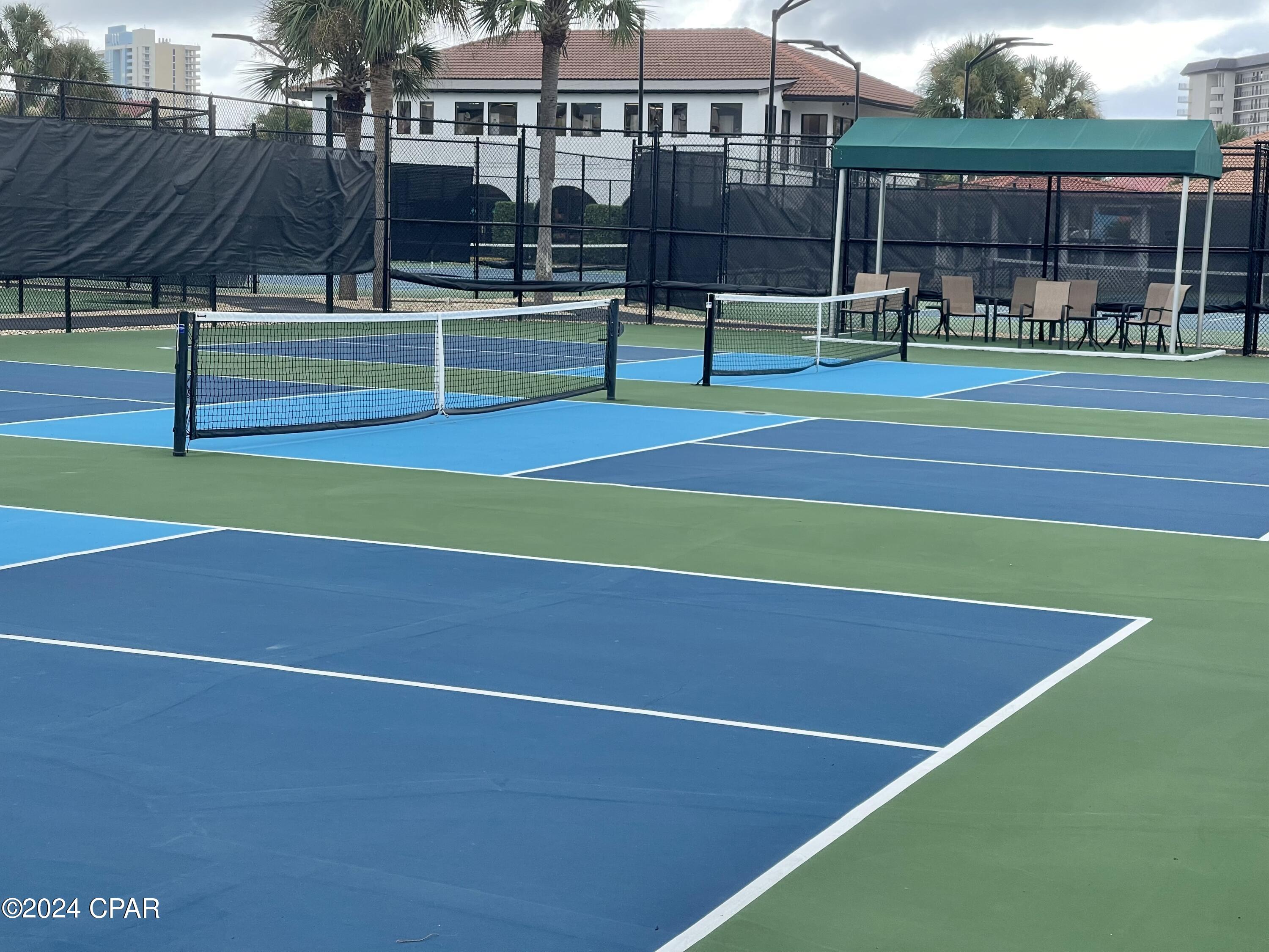 Edgewater Golf Villas 5 B - Residential