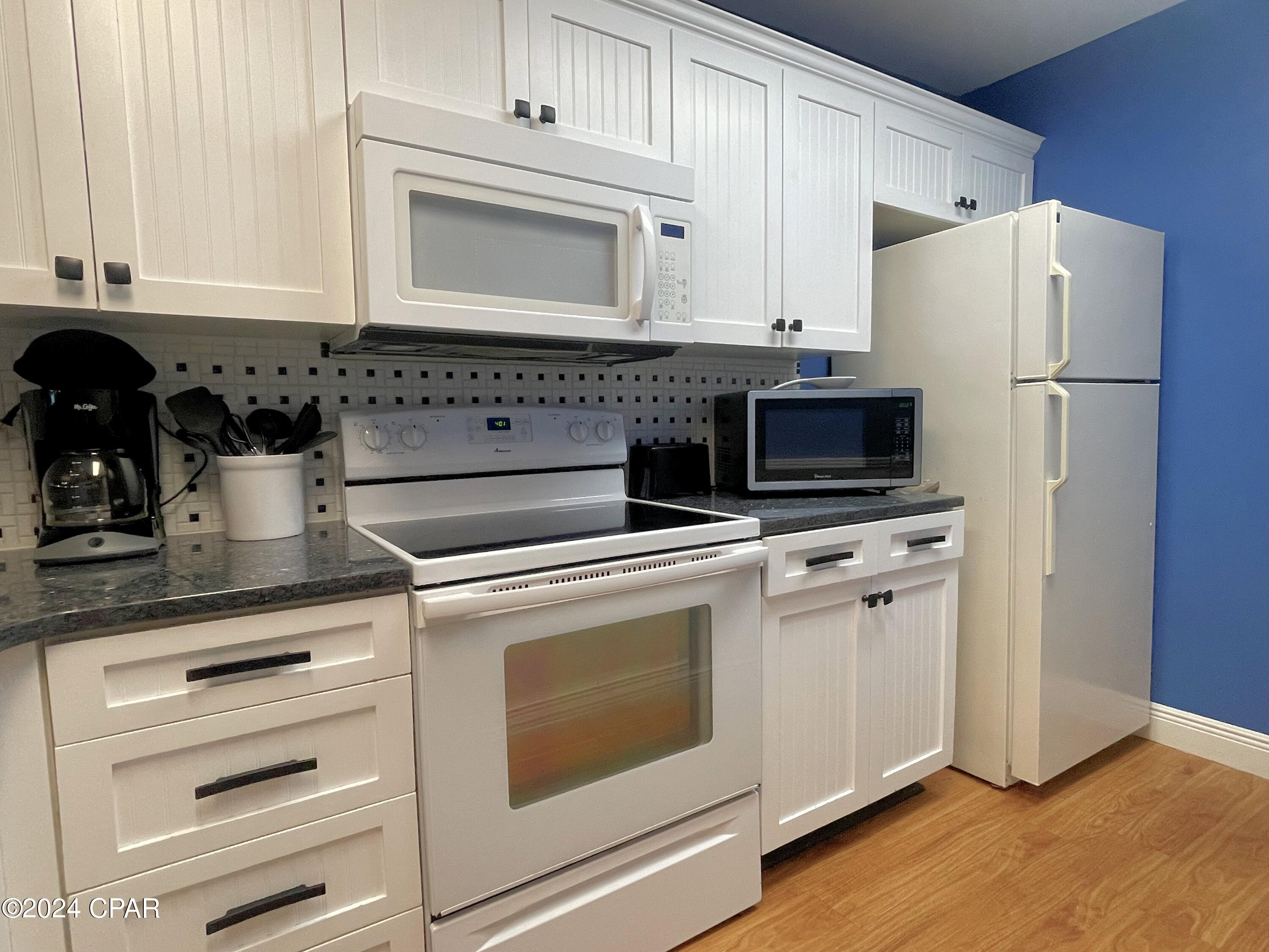 Edgewater Golf Villas 5 B - Residential