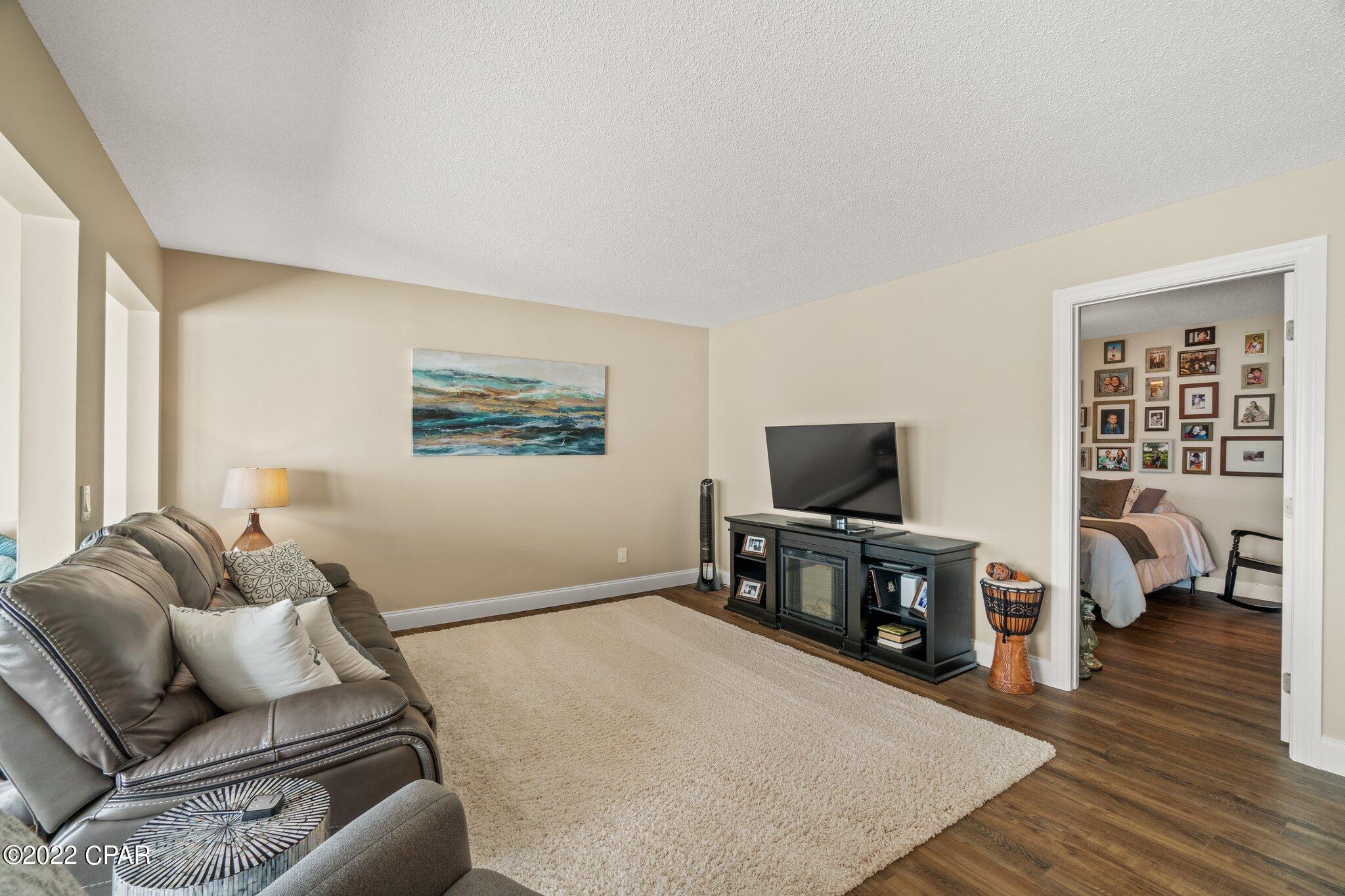 Bay Point Studio Villas Unit 2 - Residential