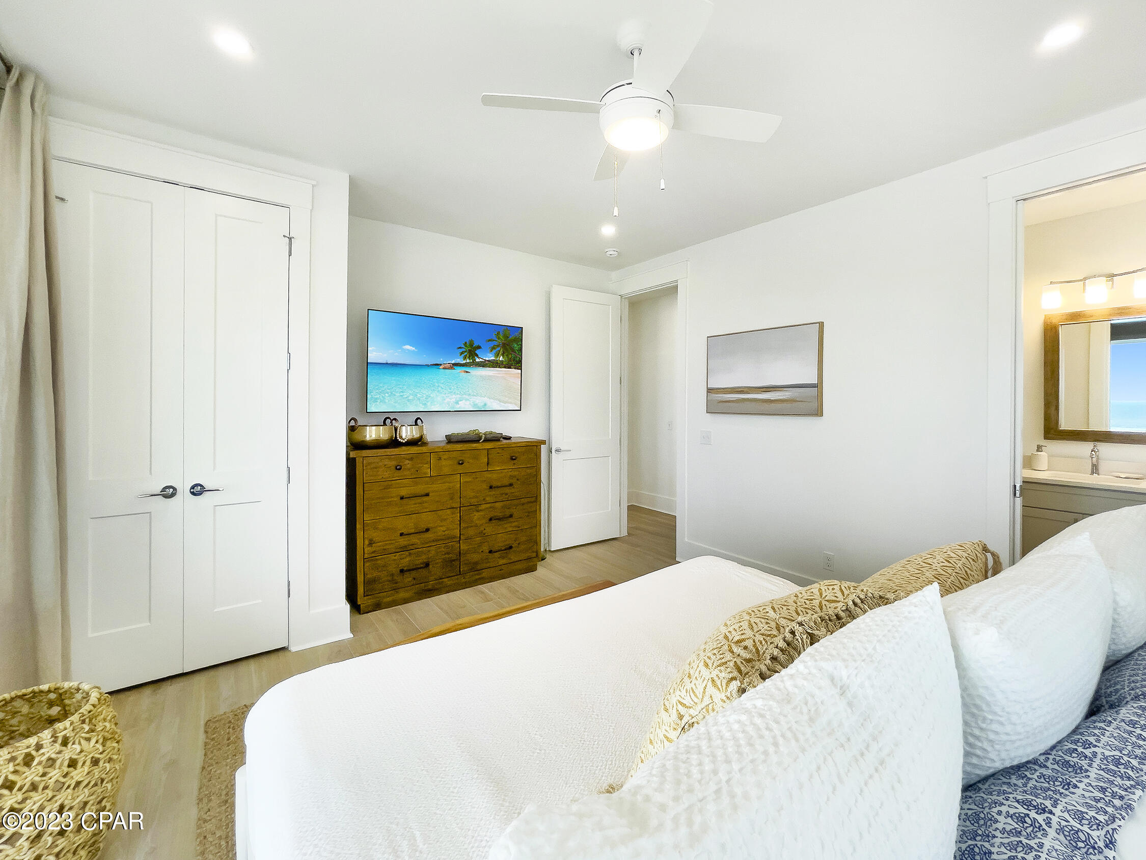 Camp Palms - Residential