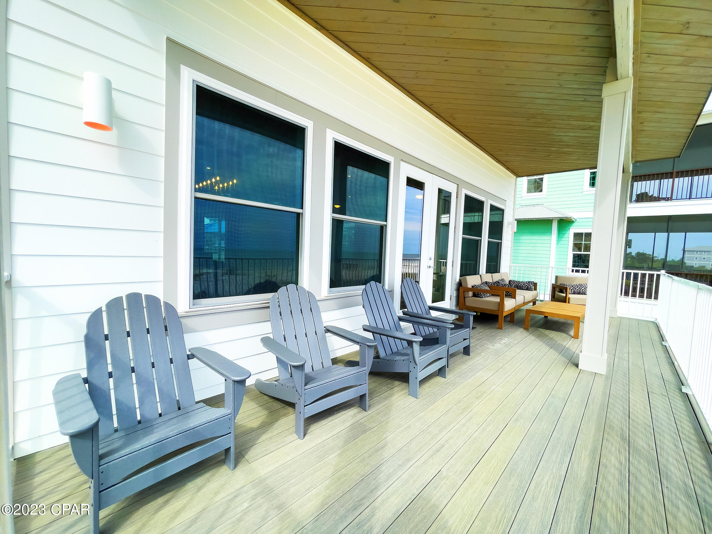 Camp Palms - Residential