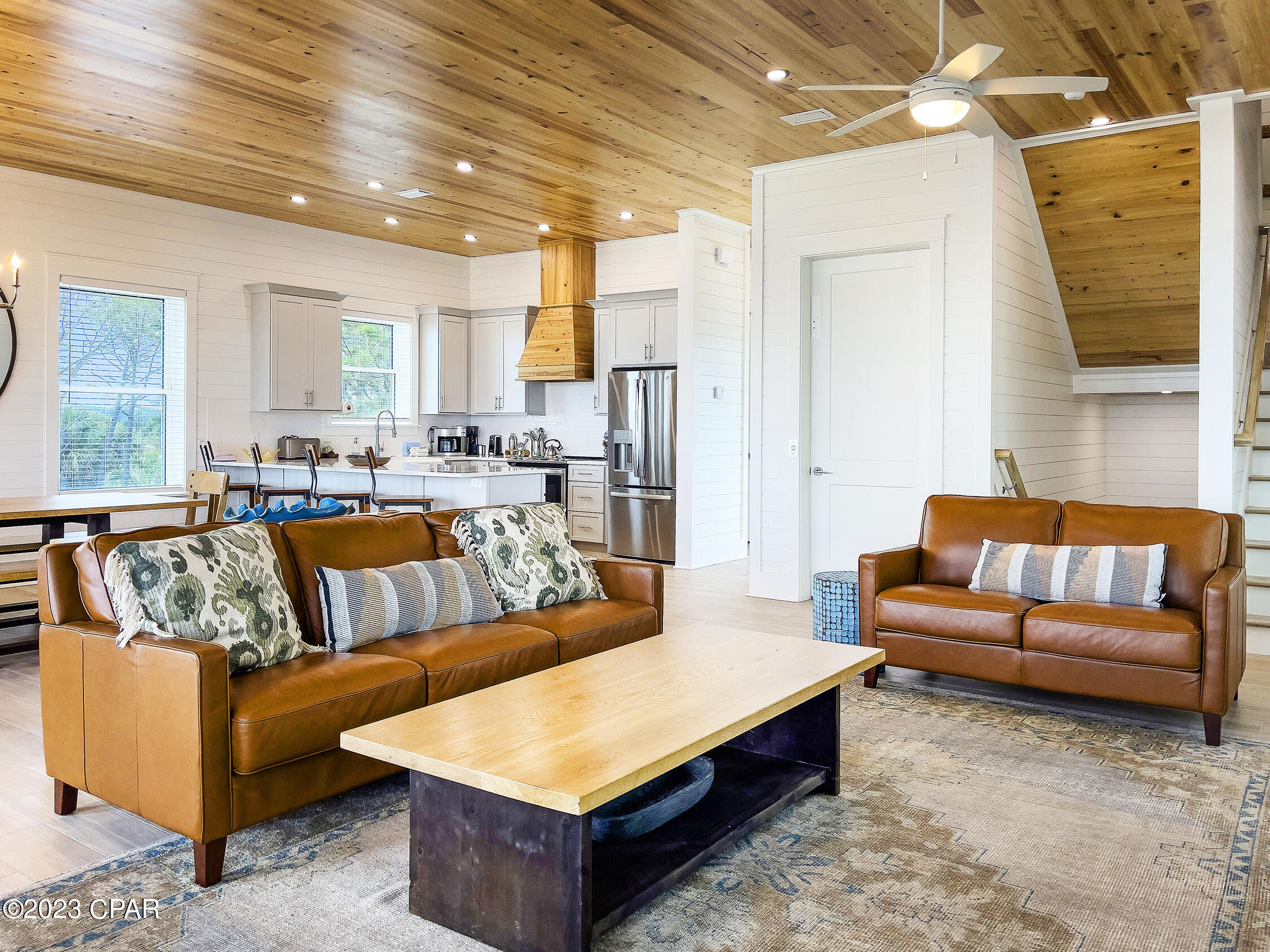 Camp Palms - Residential