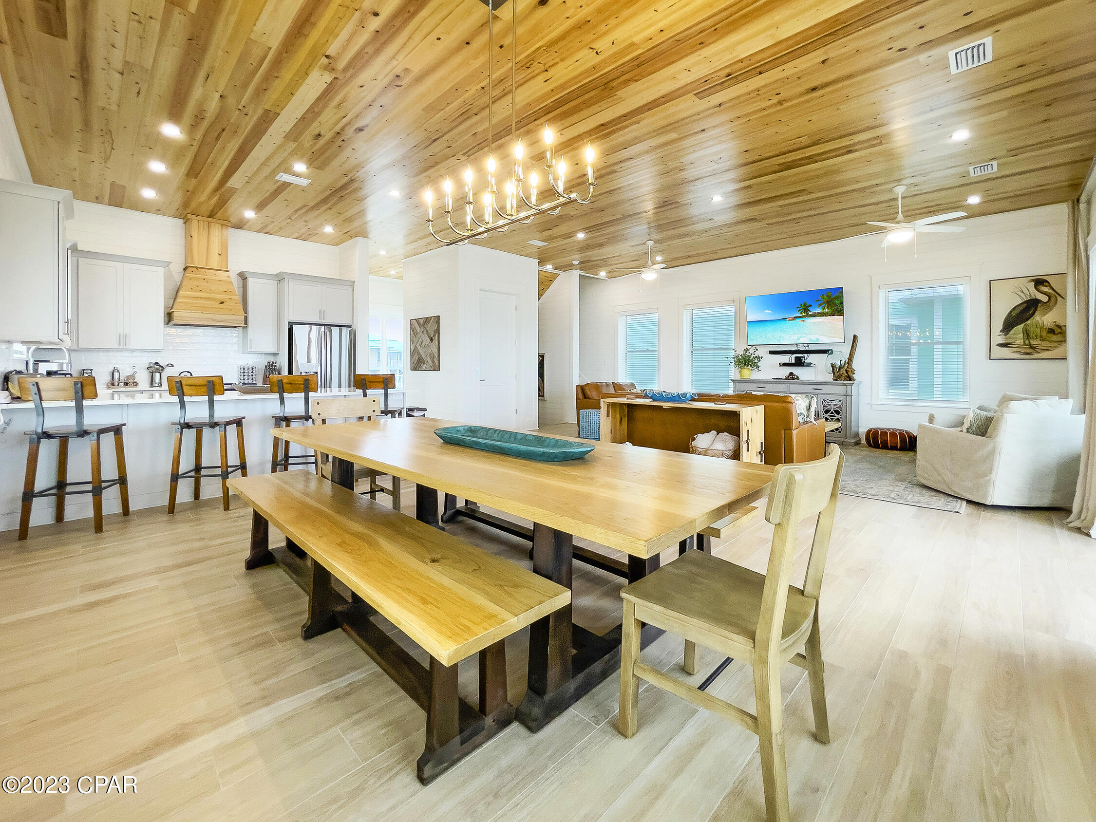 Camp Palms - Residential