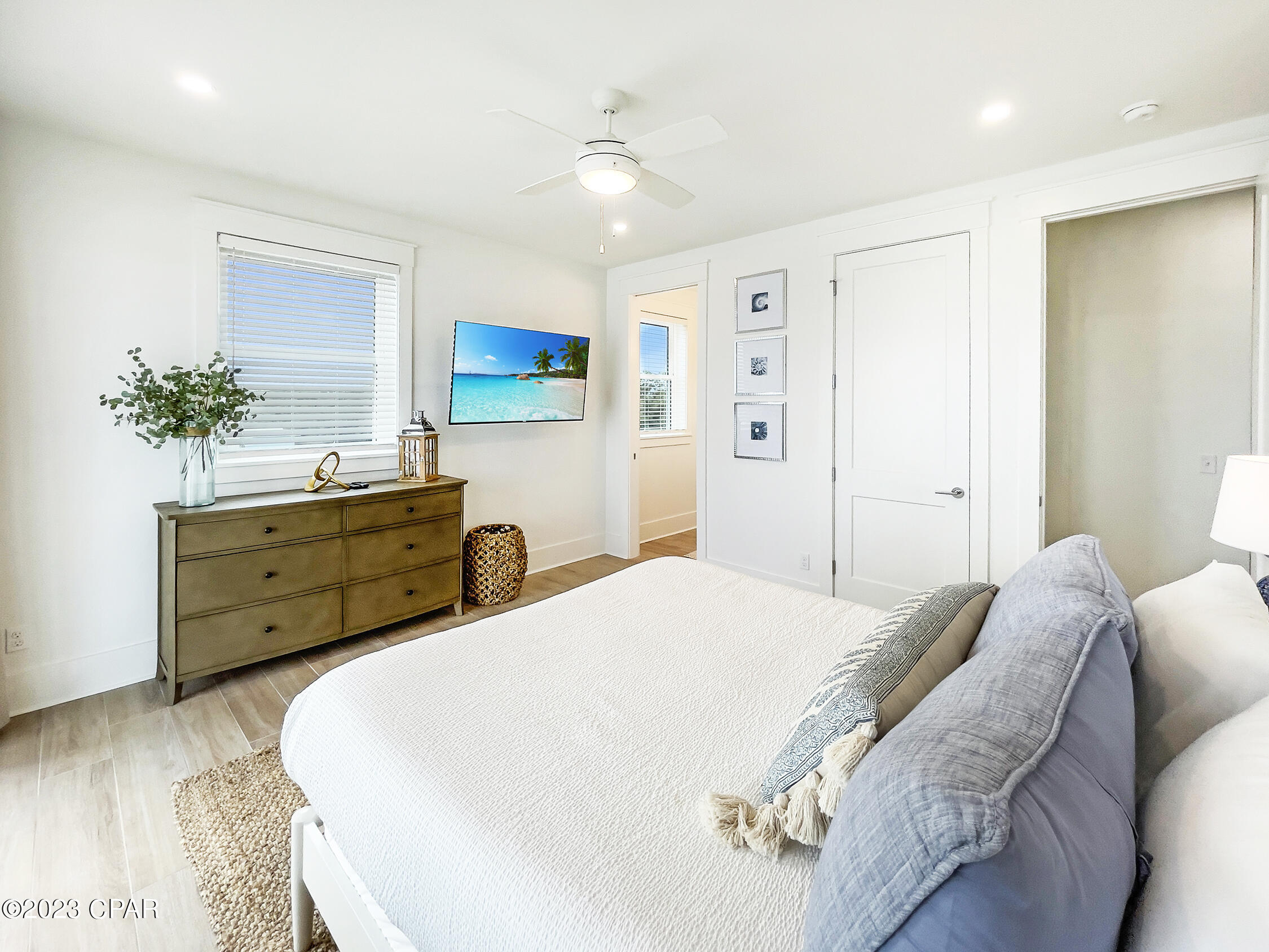 Camp Palms - Residential