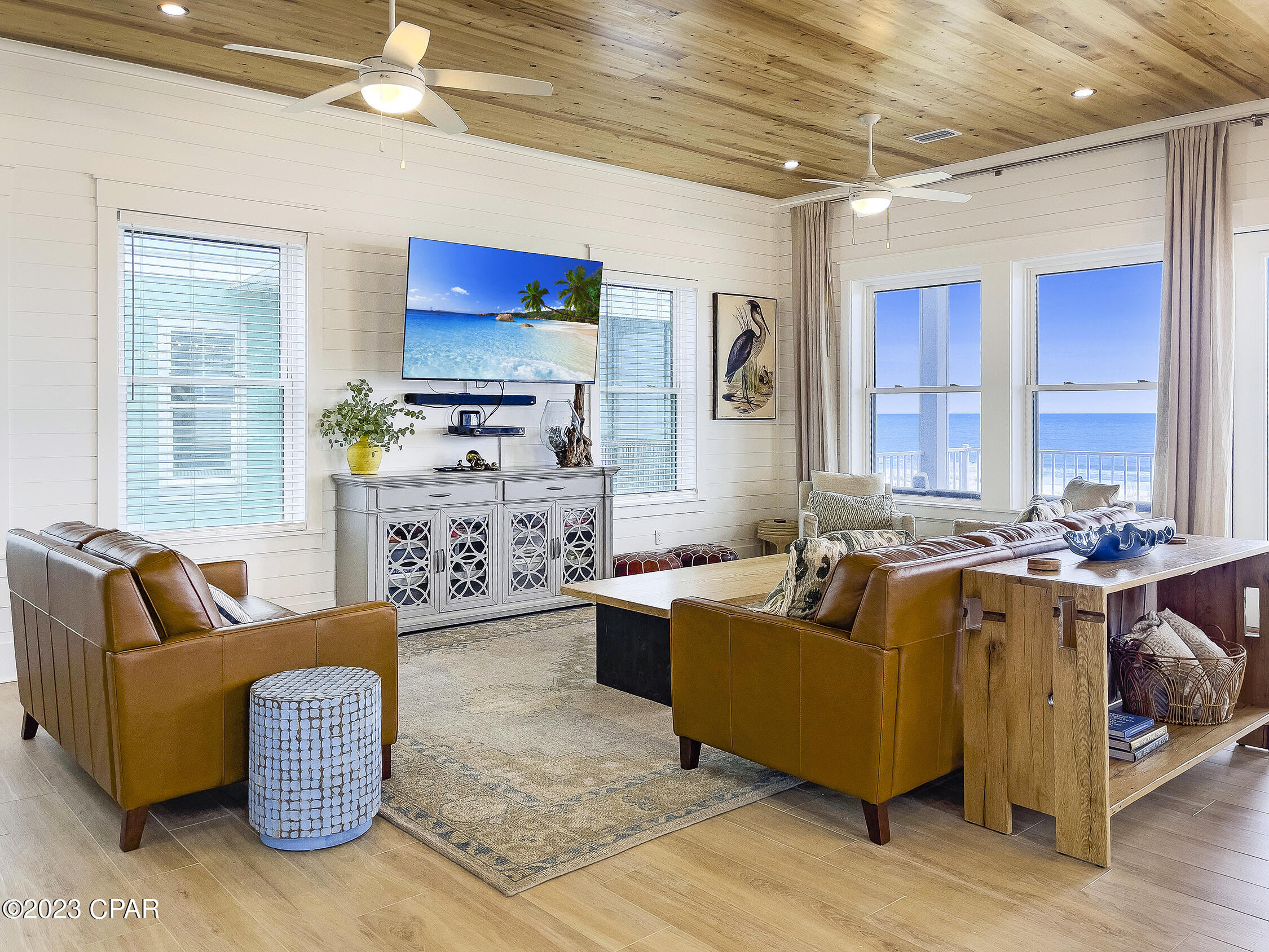 Camp Palms - Residential