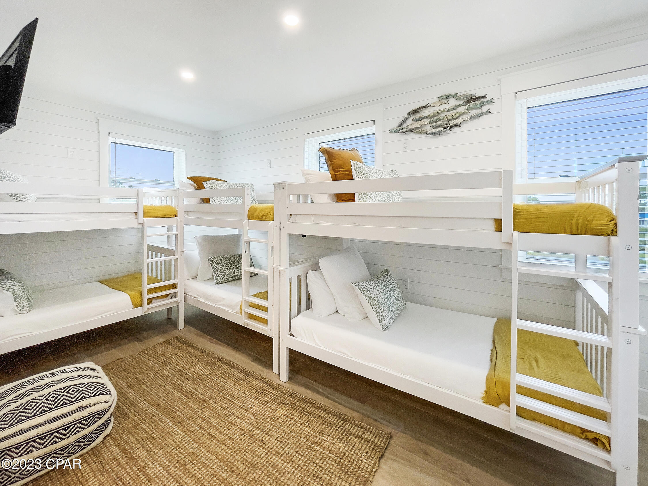 Camp Palms - Residential