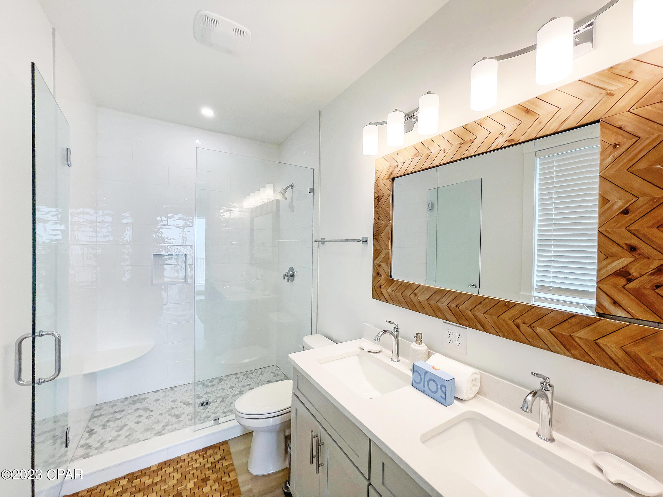 Camp Palms - Residential