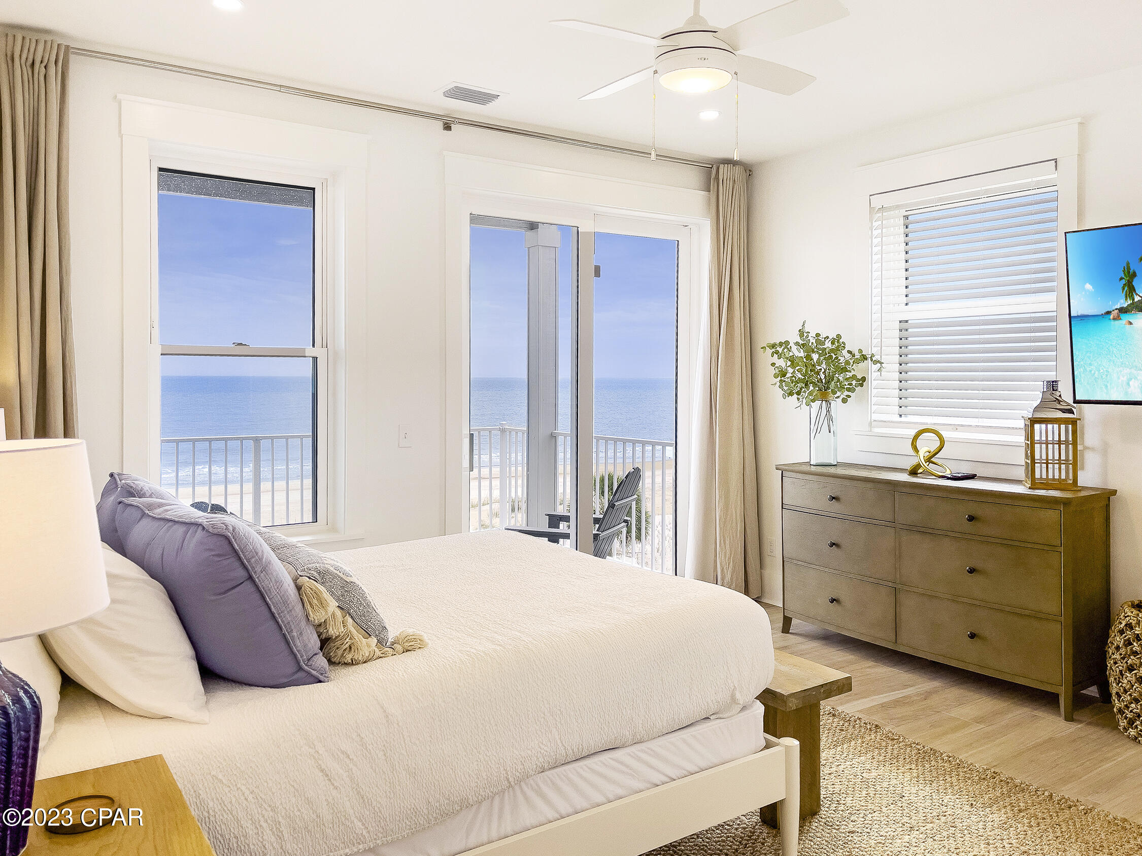 Camp Palms - Residential