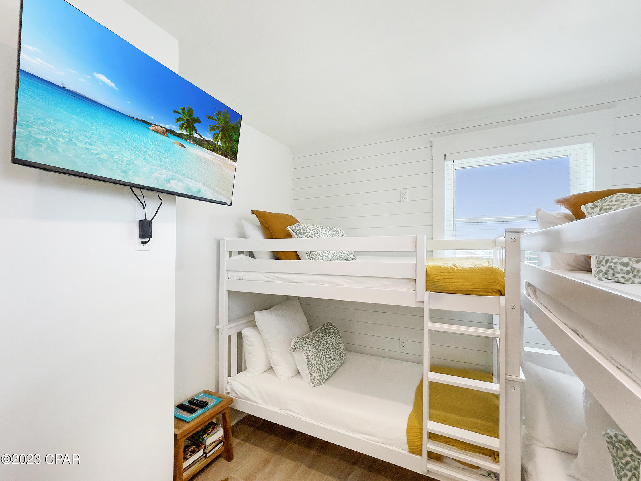 Camp Palms - Residential