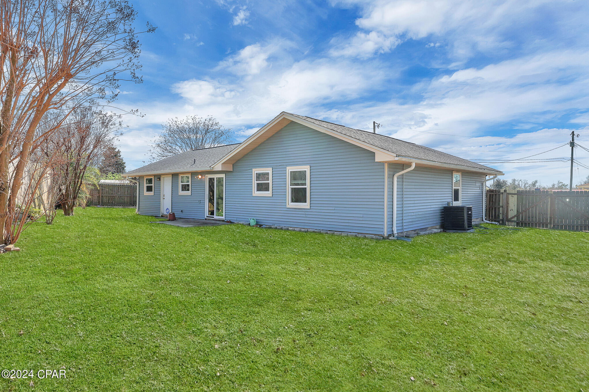 Towne & Country Lake Estates - Residential