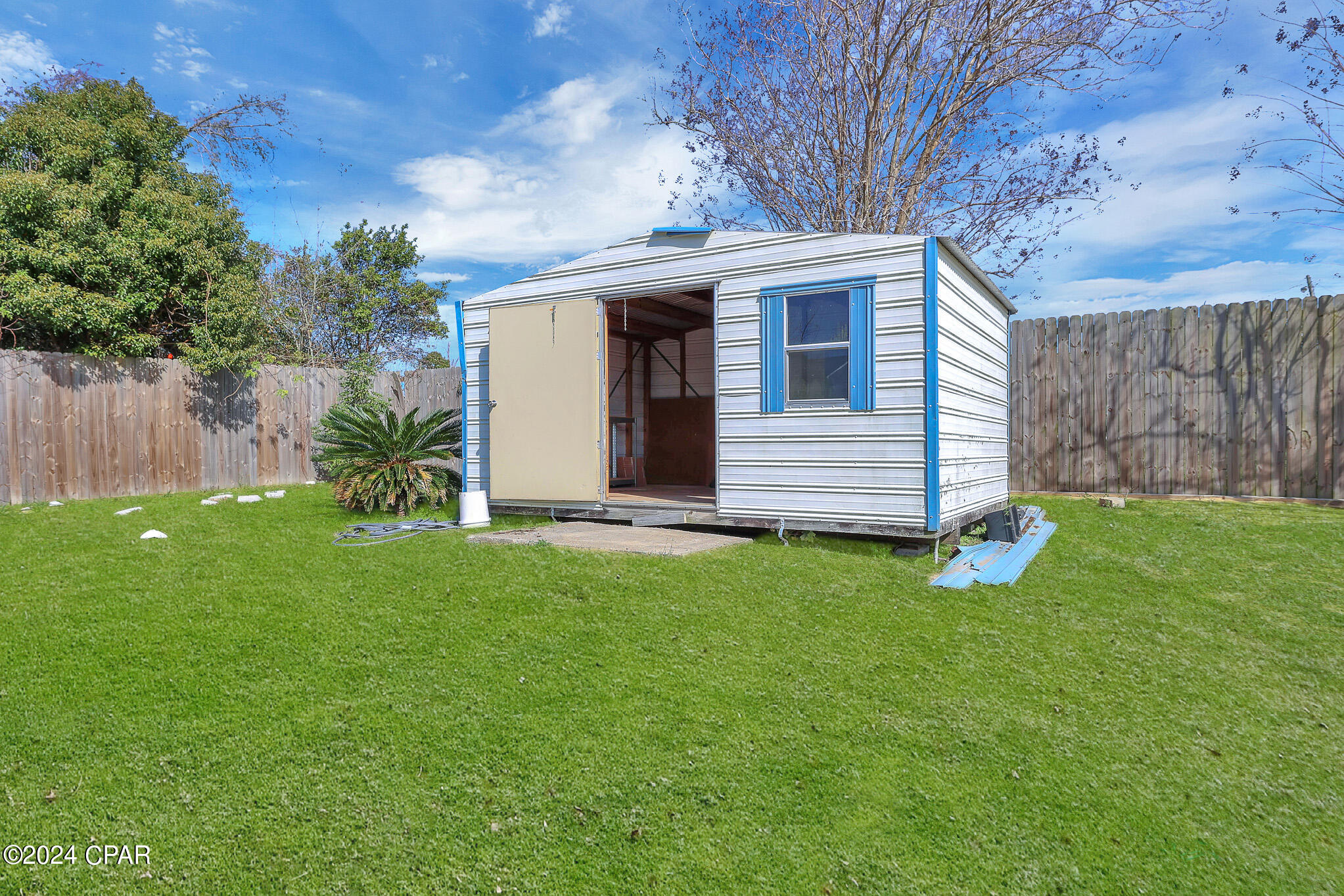 Towne & Country Lake Estates - Residential