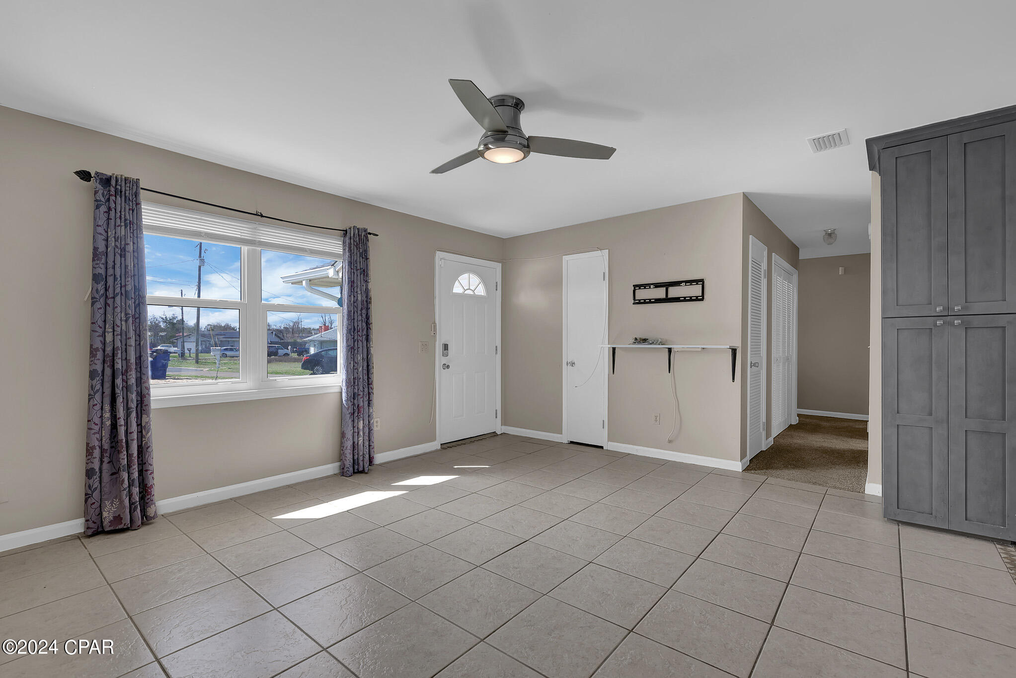 Towne & Country Lake Estates - Residential