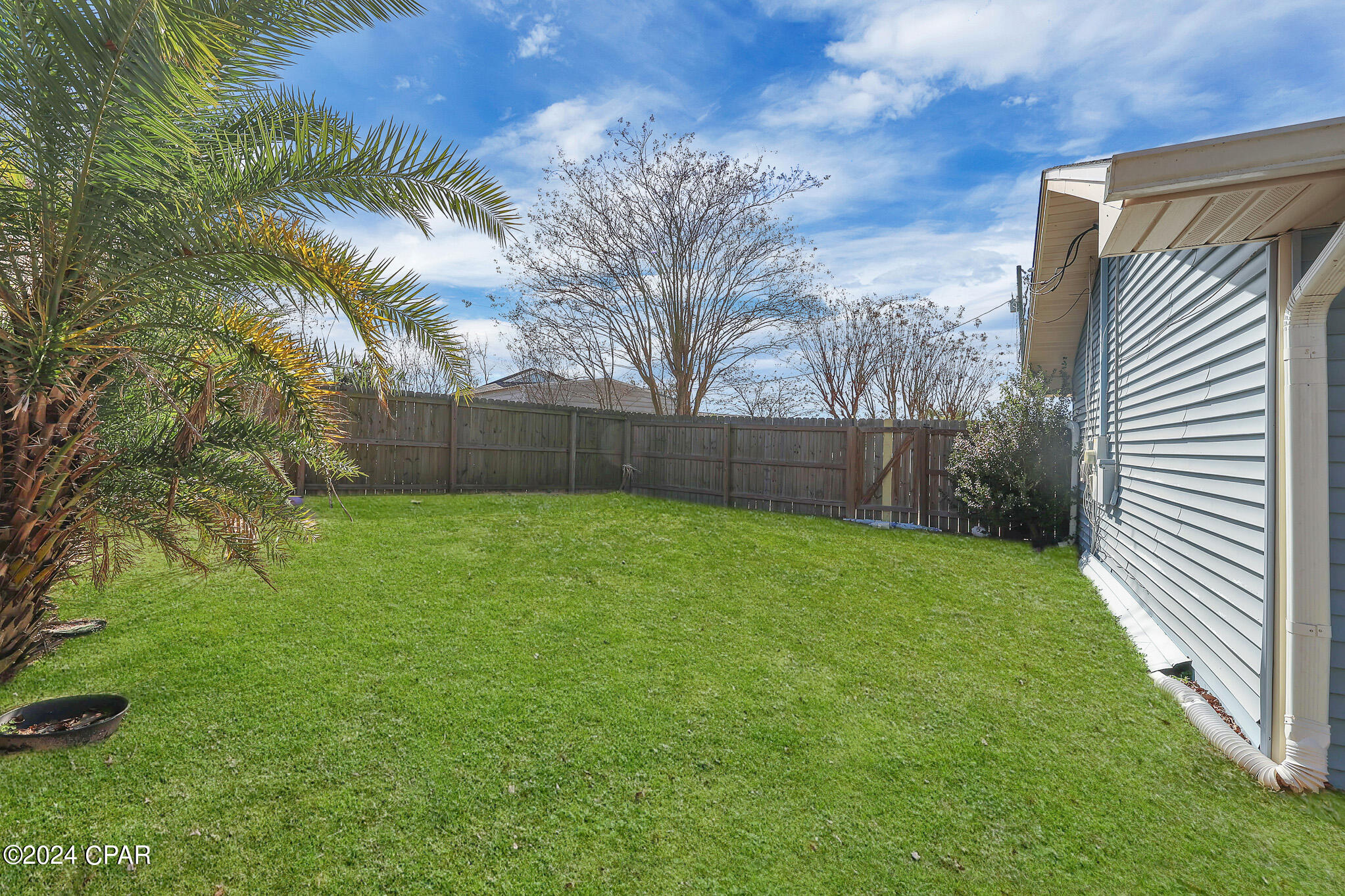 Towne & Country Lake Estates - Residential