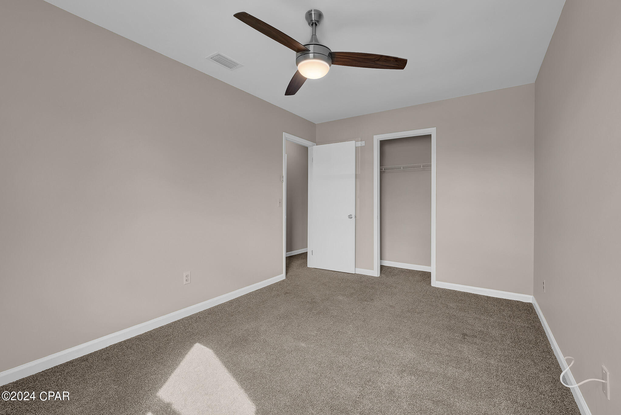 Towne & Country Lake Estates - Residential