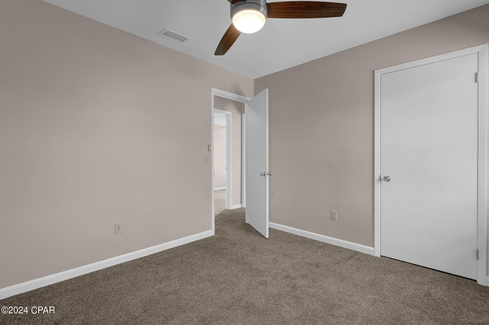 Towne & Country Lake Estates - Residential