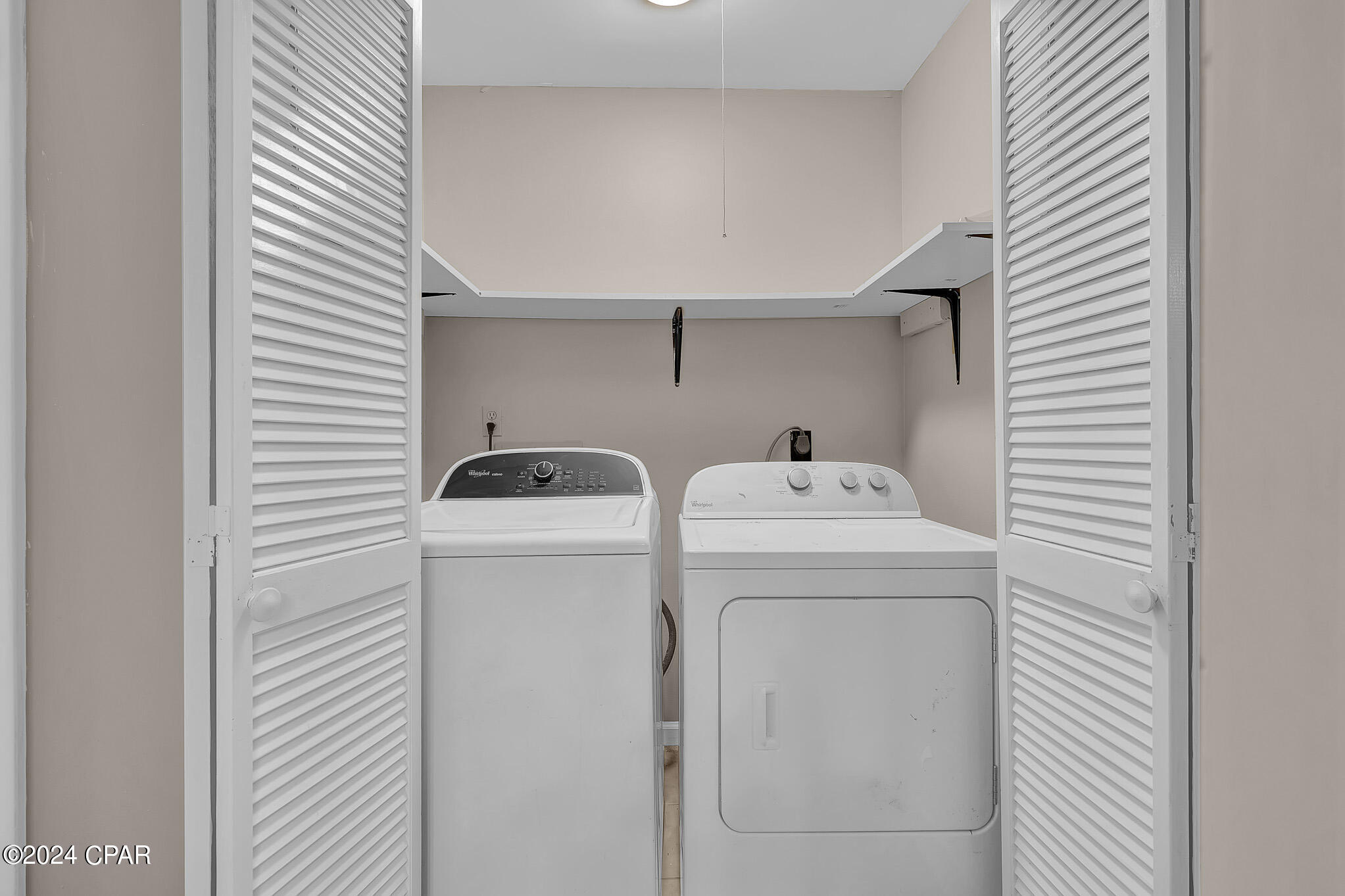 Towne & Country Lake Estates - Residential