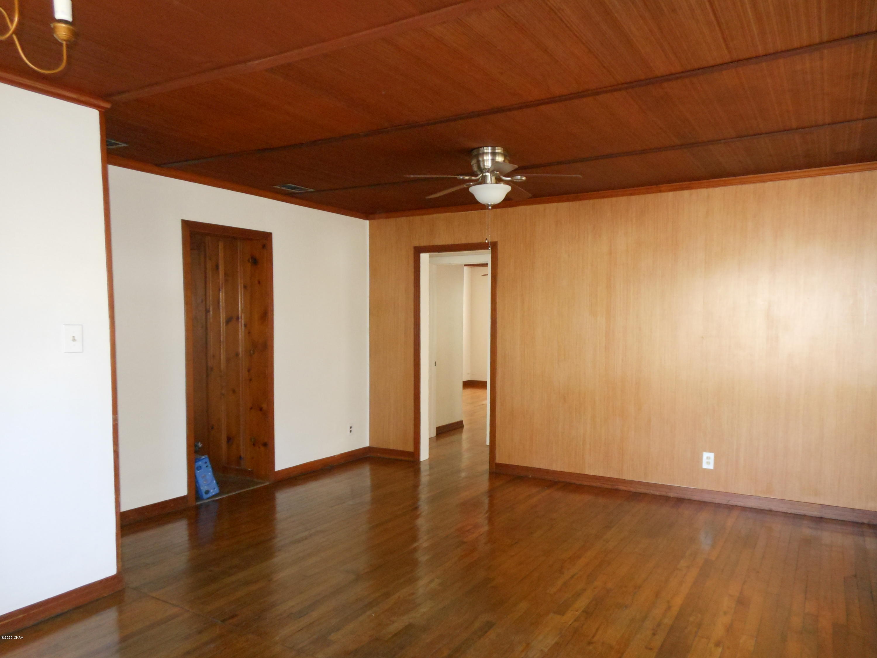 [No Recorded Subdiv] - Residential Lease