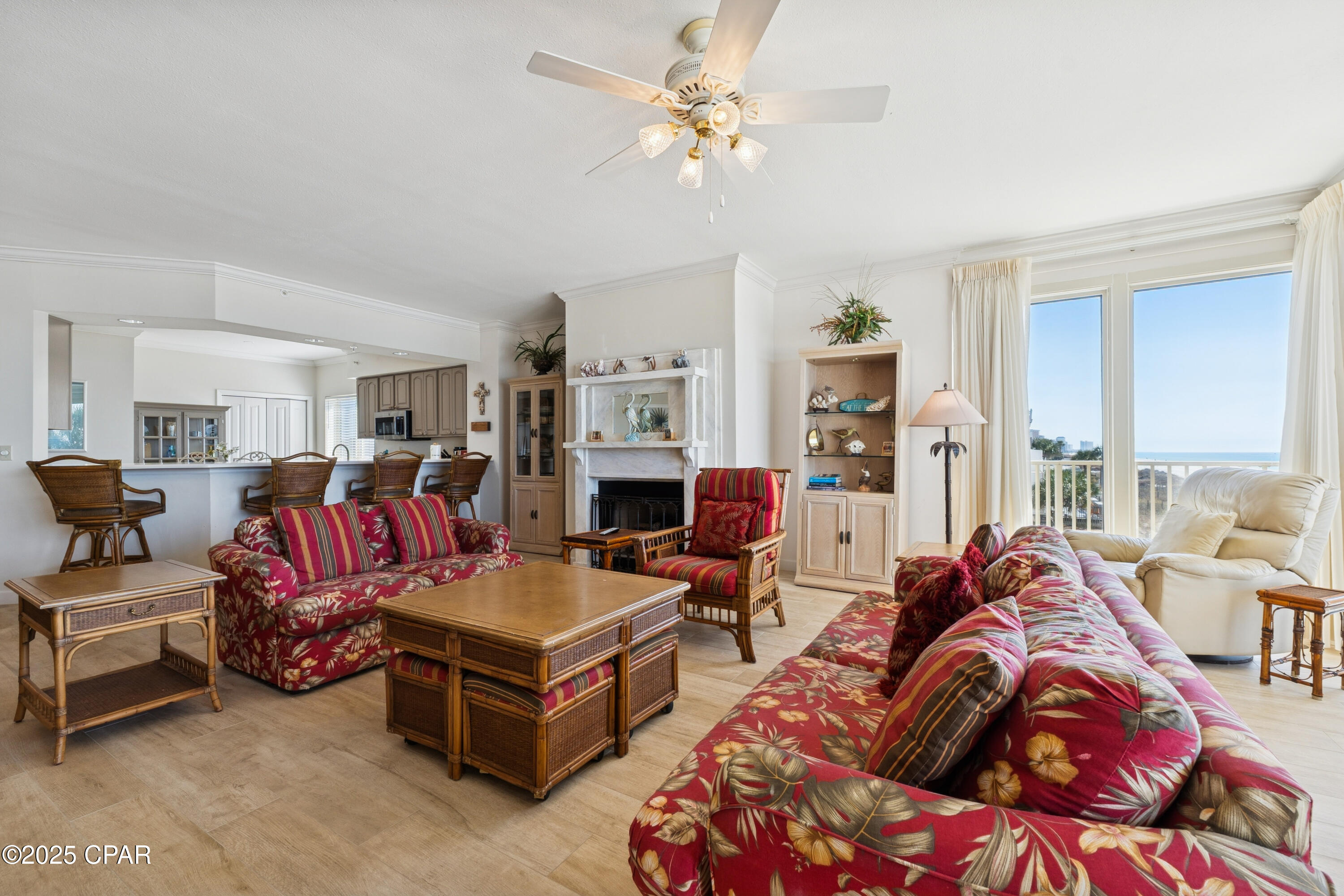 Grande Surf Club Condo - Residential