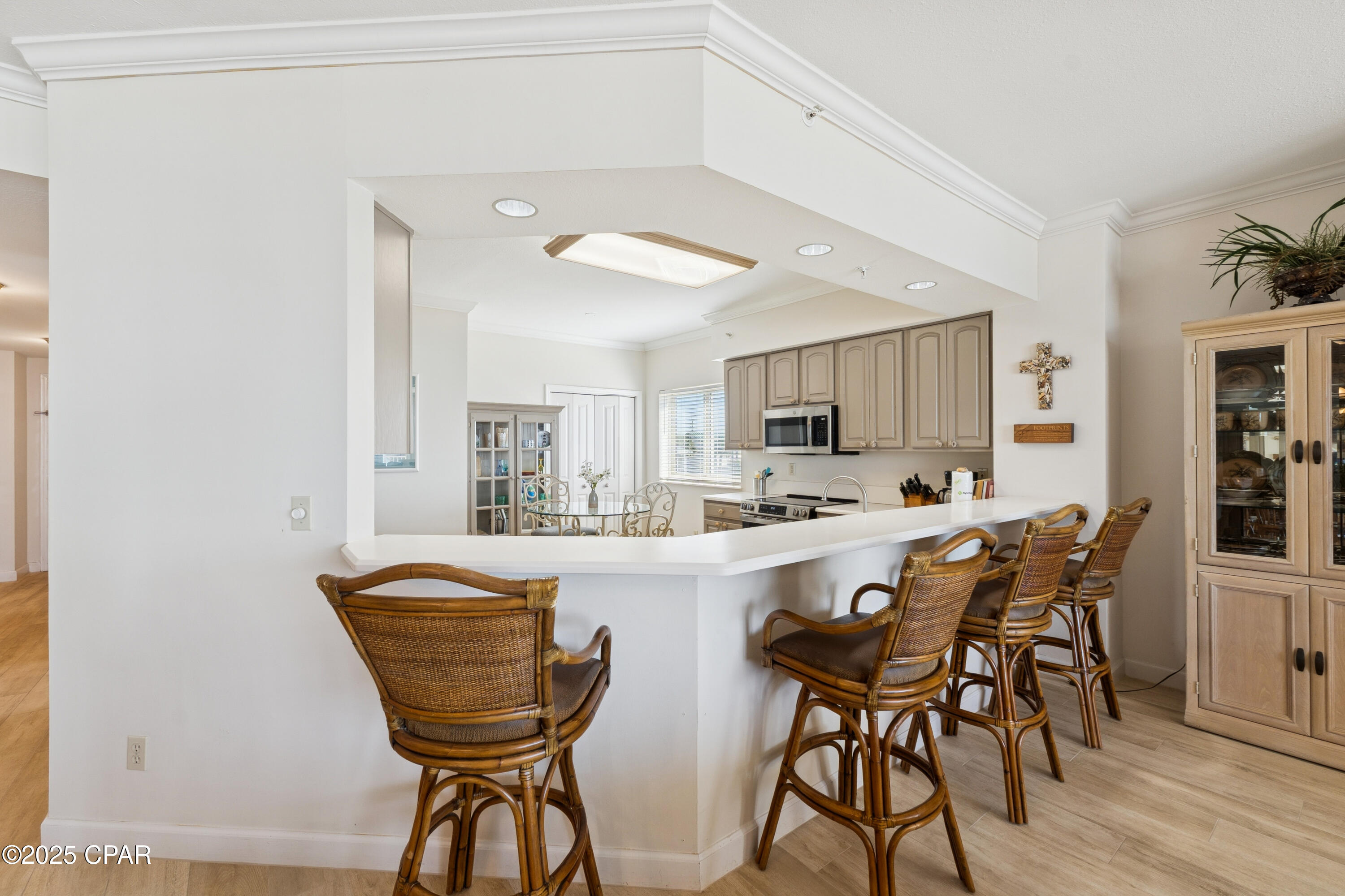 Grande Surf Club Condo - Residential