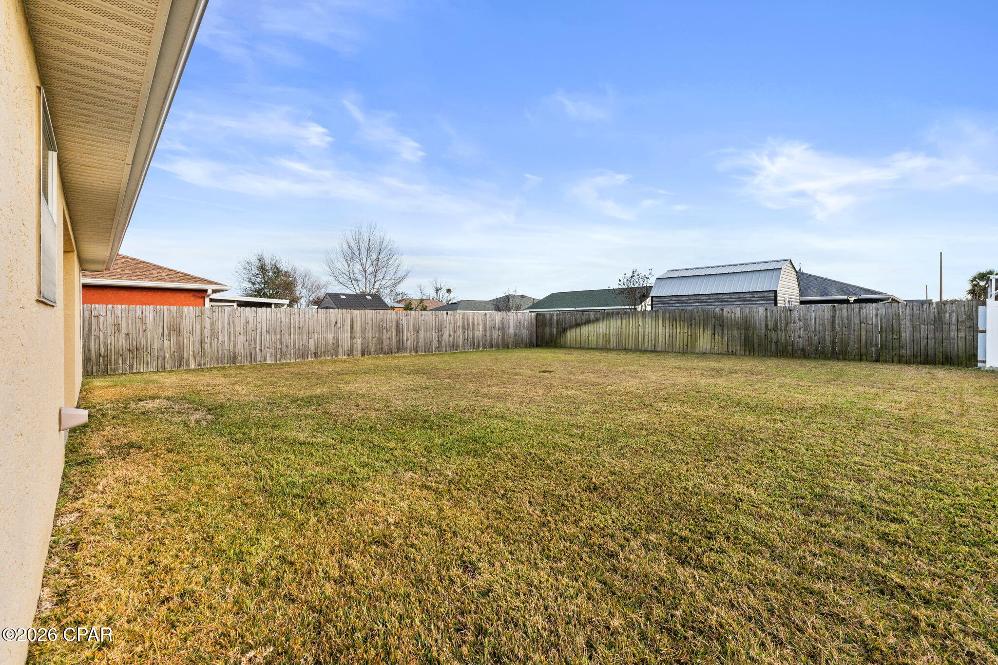 Pine Tree Place Unit 1 - Residential