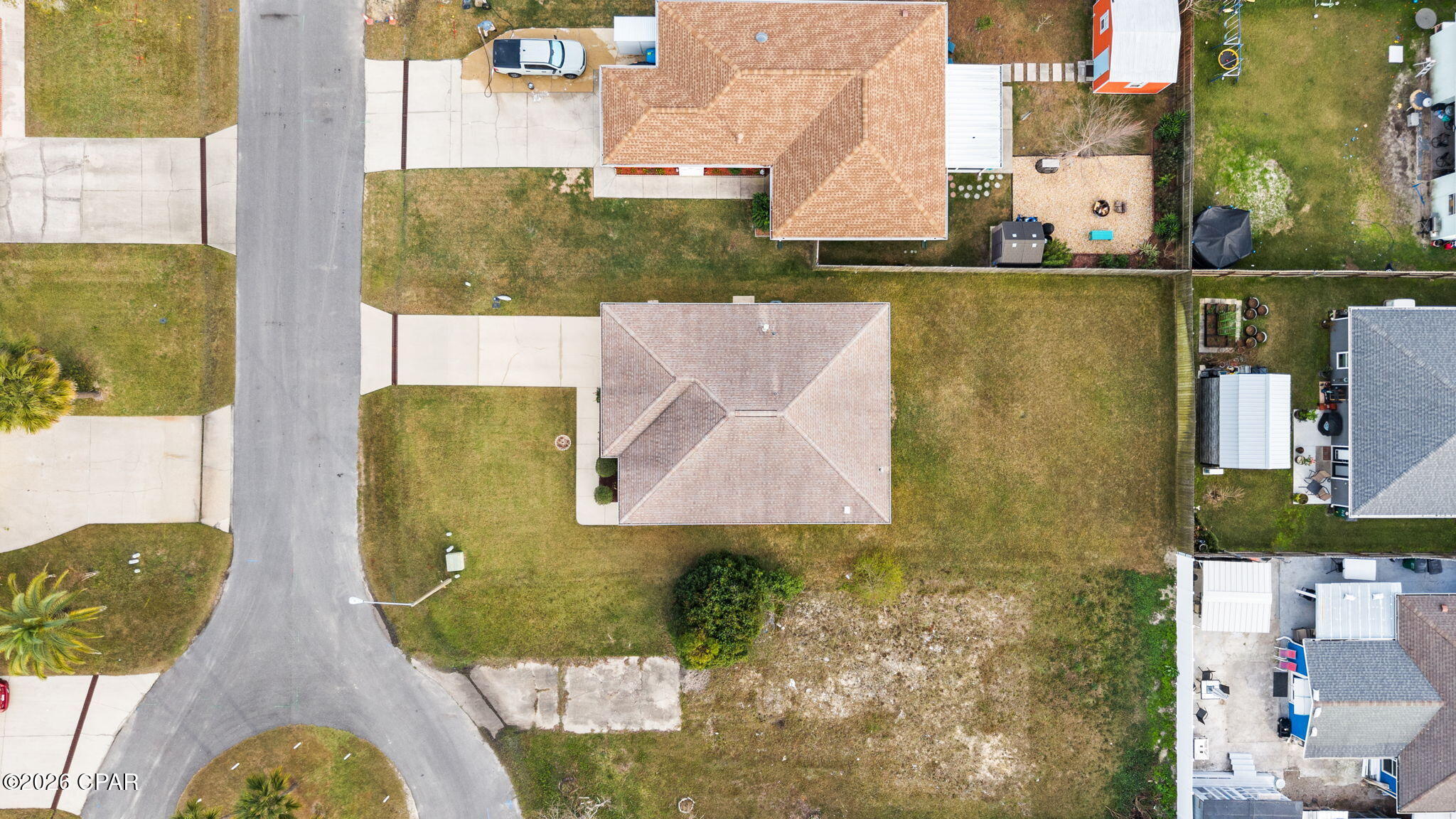 Pine Tree Place Unit 1 - Residential