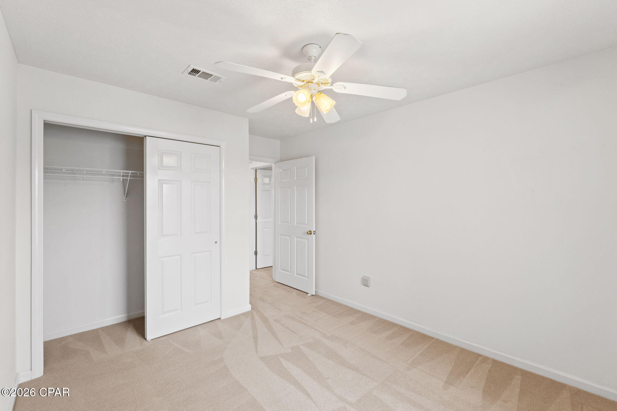 Pine Tree Place Unit 1 - Residential