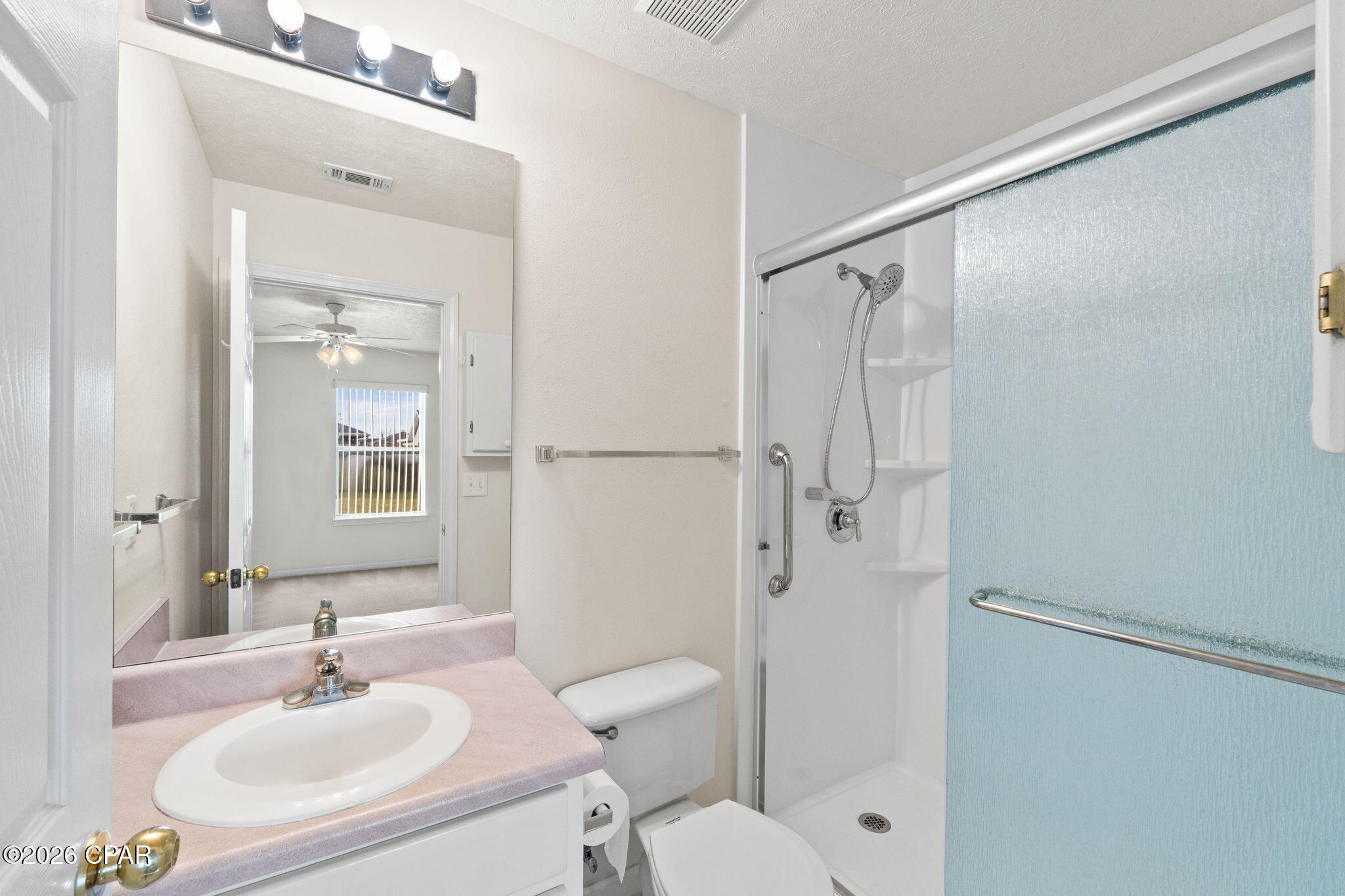 Pine Tree Place Unit 1 - Residential