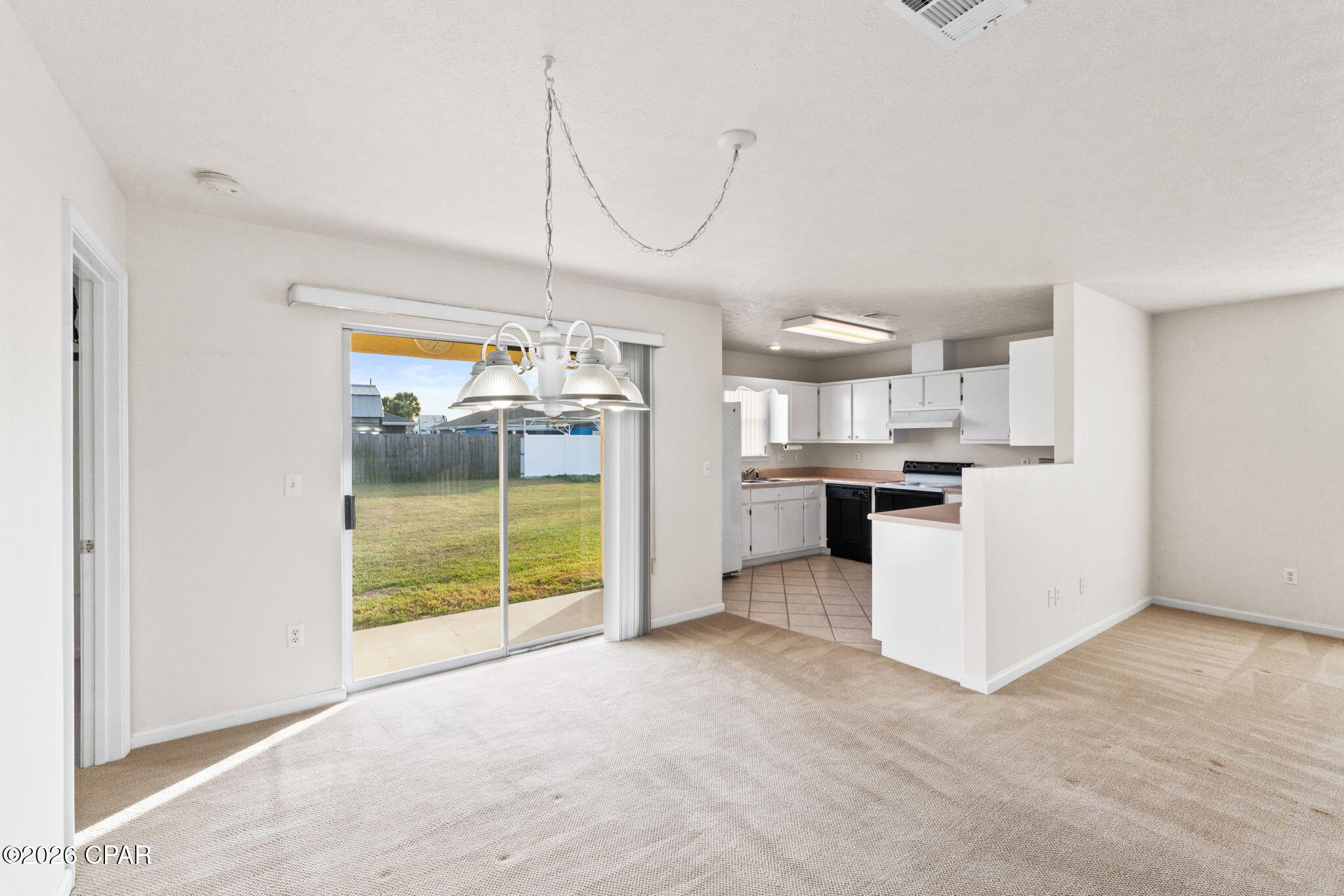 Pine Tree Place Unit 1 - Residential