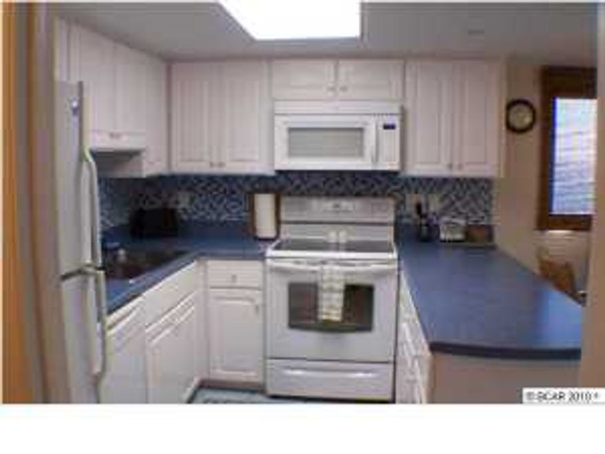 Exceptional Gulf-front 2 bedroom Tower unit with a nautical flair! This unit is beautifully decorated and comes fully furnished except for a few personal items. It is rare to see a unit in such tip-top shape, with quality furnishings and all the extra touches that make you want to stay at the beach forever! Whether you are looking for a primary home, secondary home, or a rental investment, you will have spectacular views of the beach and the Gulf of Mexico from the living room and its balcony and the second floor guest bedroom. The upstairs master bedroom has its own balcony and gorgeous panoramic views of beautiful Lake Powell. Pinnacle Port is a 25+ acre gated community with Gulf, Beach and Lake Powell frontage. The Resort is bounded on the West by beautiful, pristine Camp Helen,