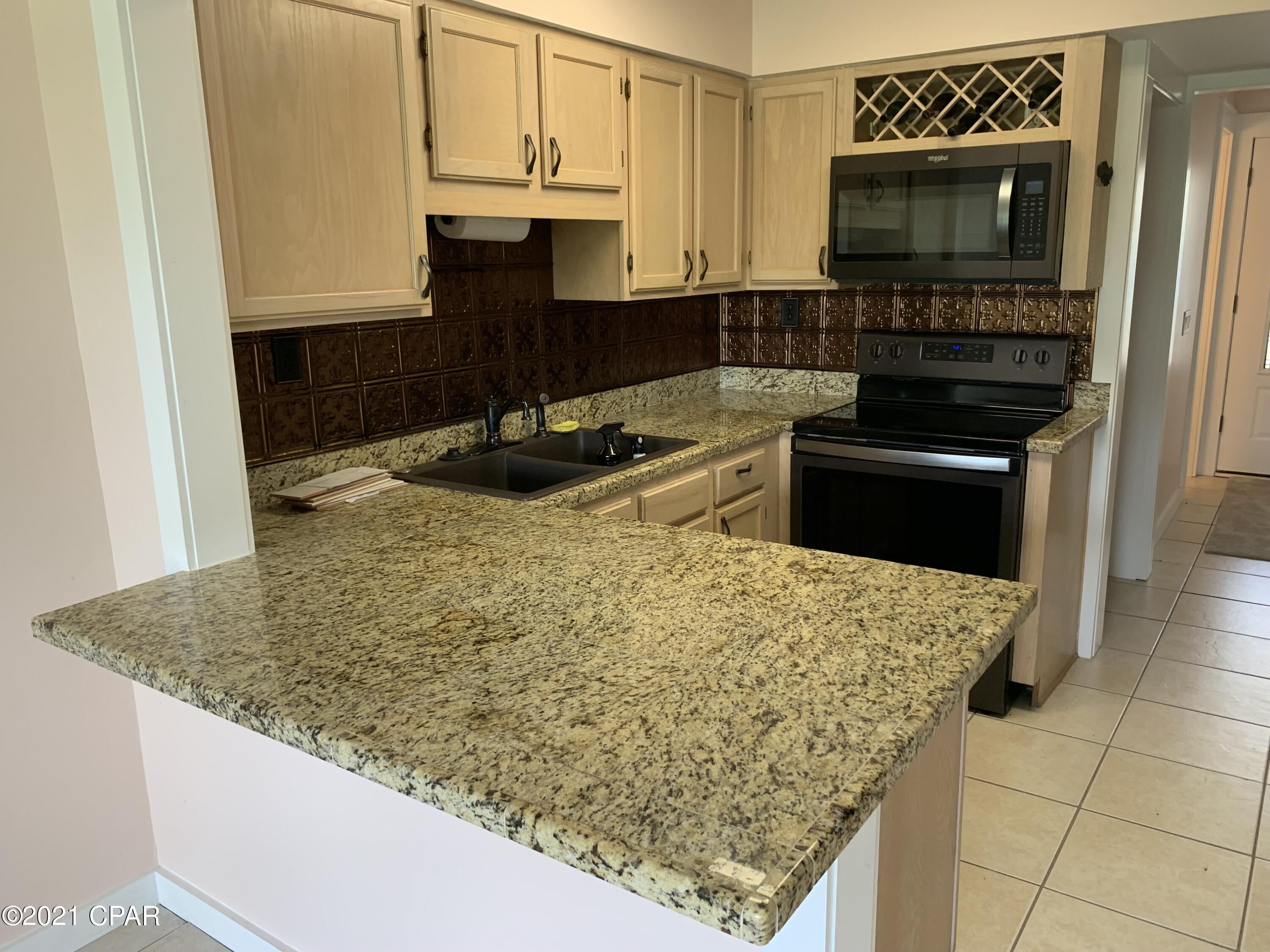 Bay Point Golf Villas III - Residential