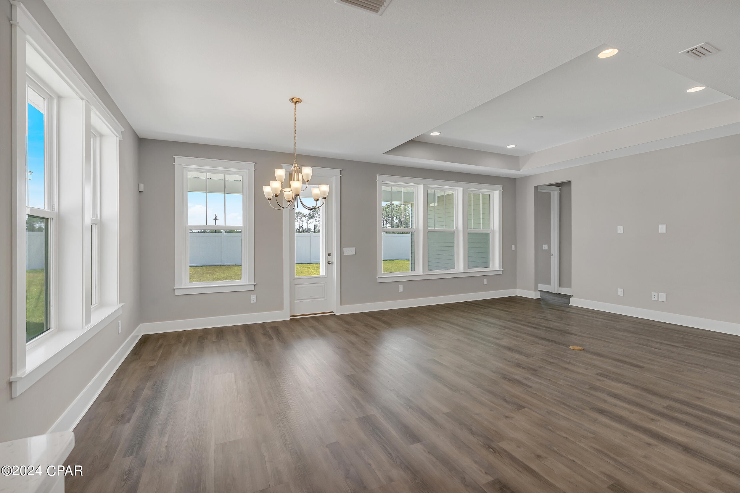 Panama City Beach, Florida 32407, United States, 3 Bedrooms Bedrooms, ,2 BathroomsBathrooms,Residential,Pending,64911