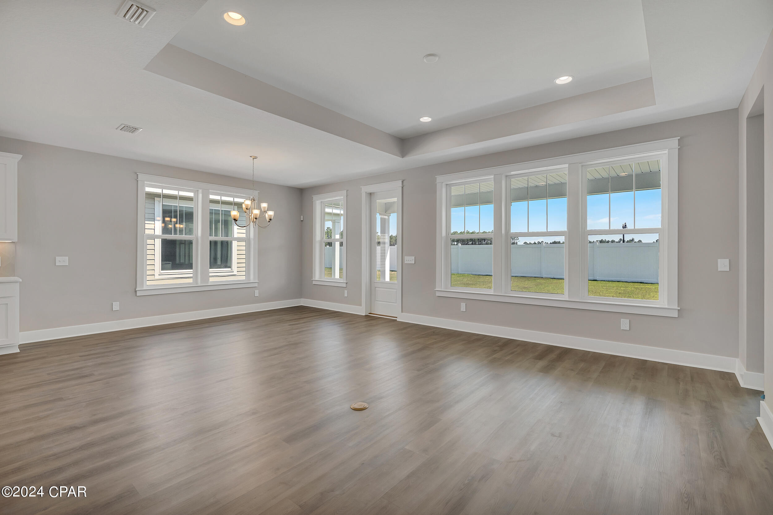 Panama City Beach, Florida 32407, United States, 3 Bedrooms Bedrooms, ,2 BathroomsBathrooms,Residential,Pending,64911