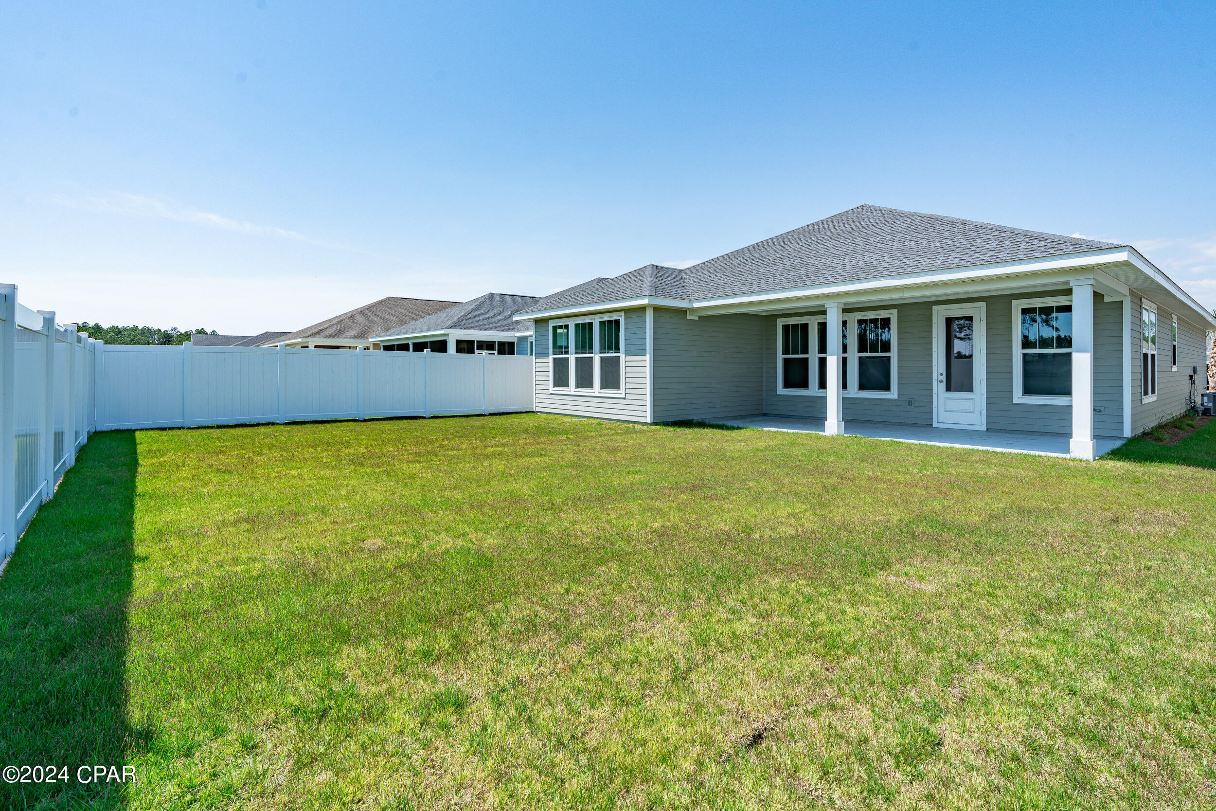 Panama City Beach, Florida 32407, United States, 3 Bedrooms Bedrooms, ,2 BathroomsBathrooms,Residential,Pending,64911