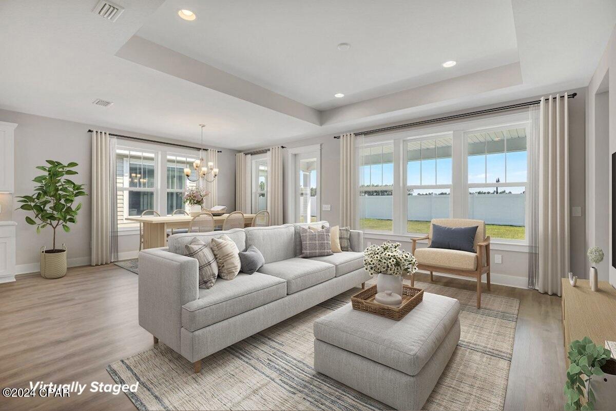 Panama City Beach, Florida 32407, United States, 3 Bedrooms Bedrooms, ,2 BathroomsBathrooms,Residential,Pending,64911