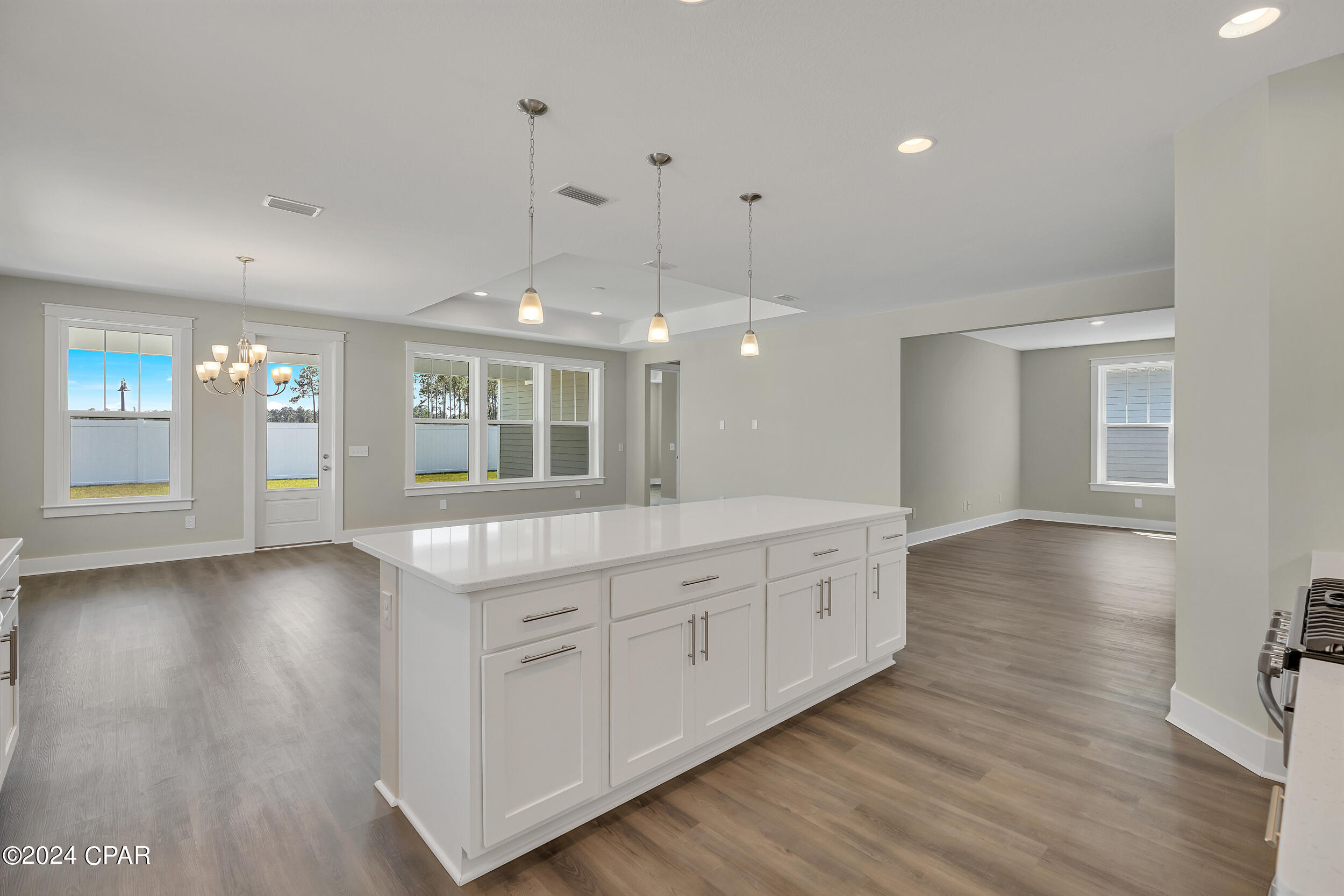 Panama City Beach, Florida 32407, United States, 3 Bedrooms Bedrooms, ,2 BathroomsBathrooms,Residential,Pending,64911