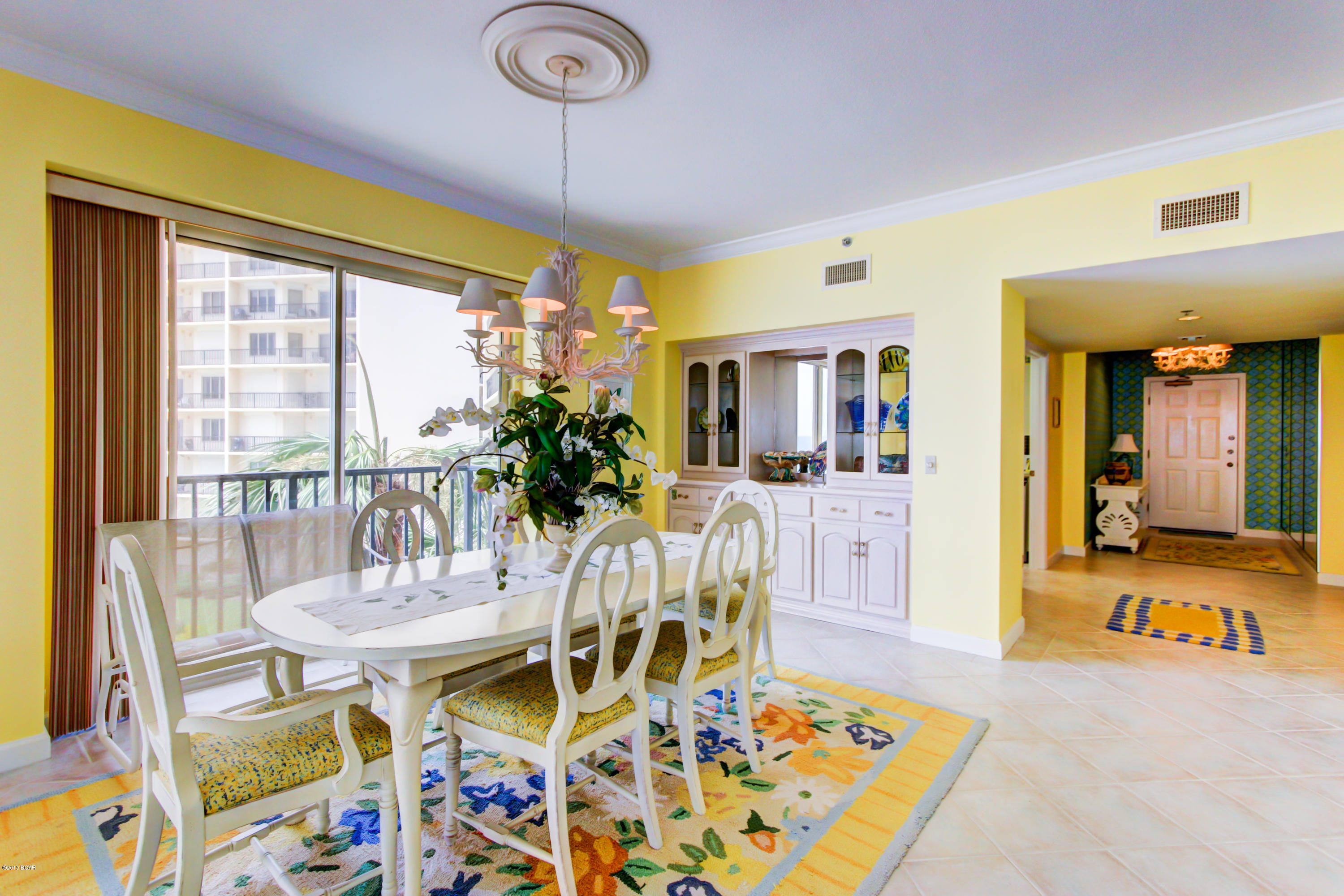 Summerwinds Condo - Residential