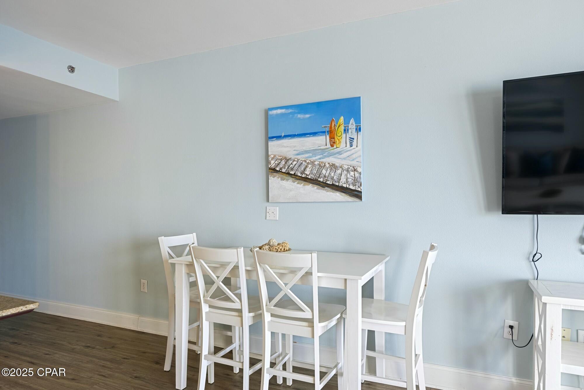 Laketown Wharf - Residential