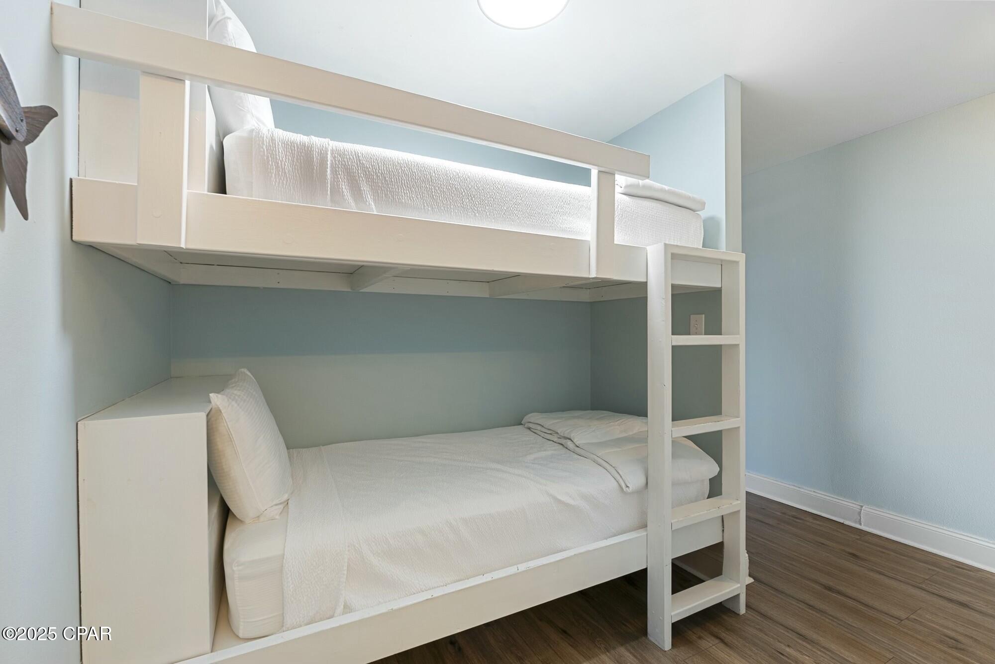 Laketown Wharf - Residential