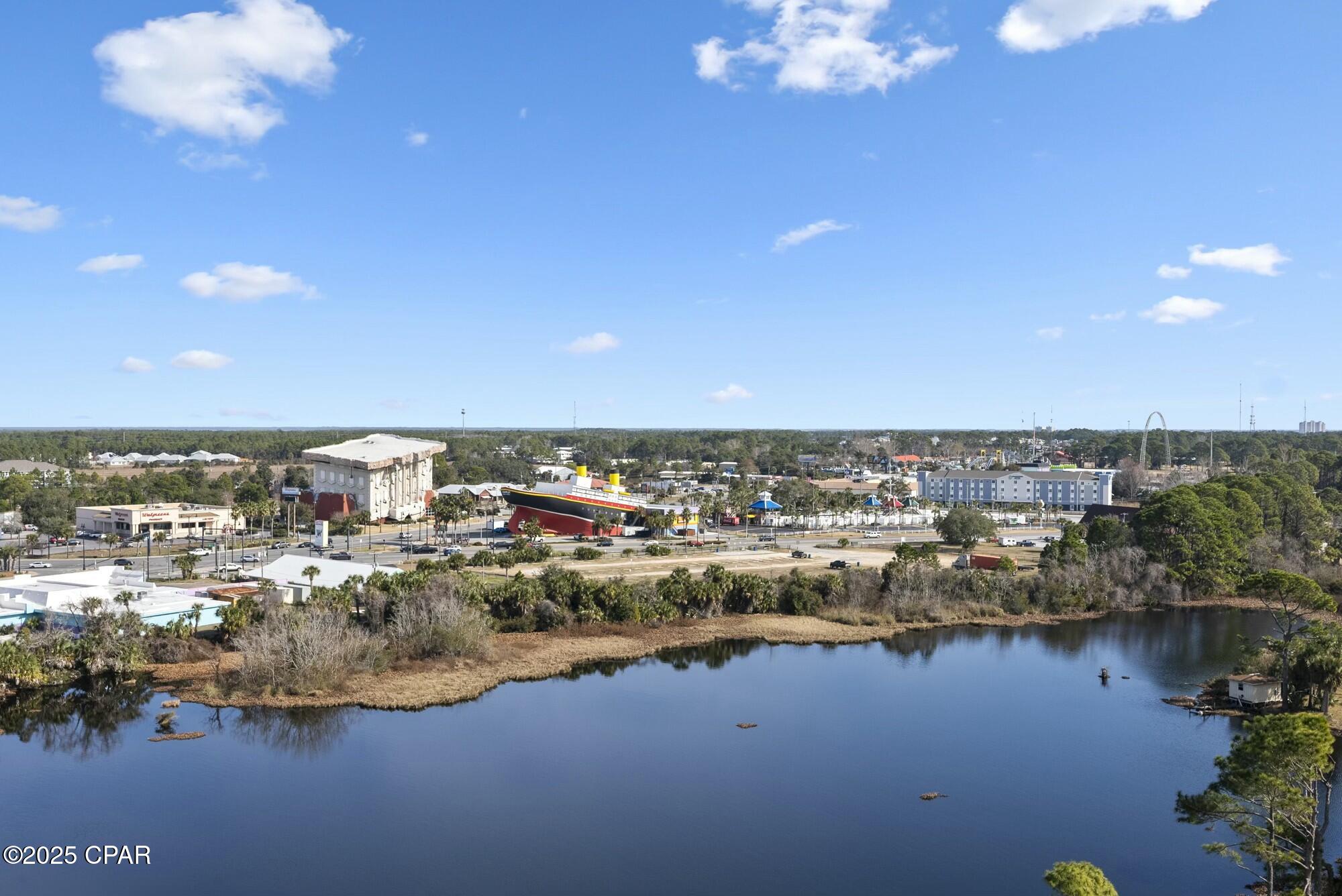 Laketown Wharf - Residential